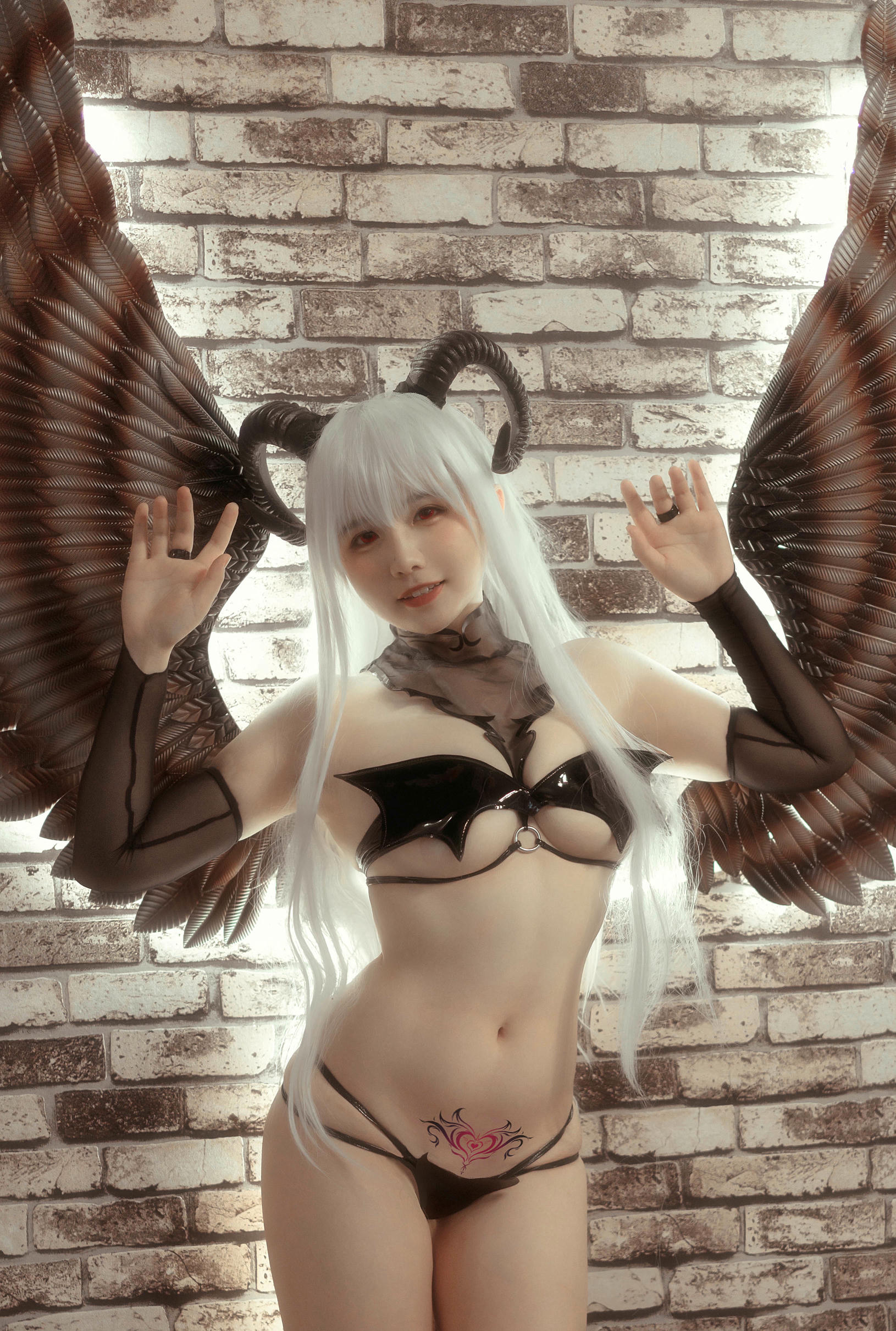 阿半今天很开心 NO.010 魅魔 [51P-182MB]_第2集