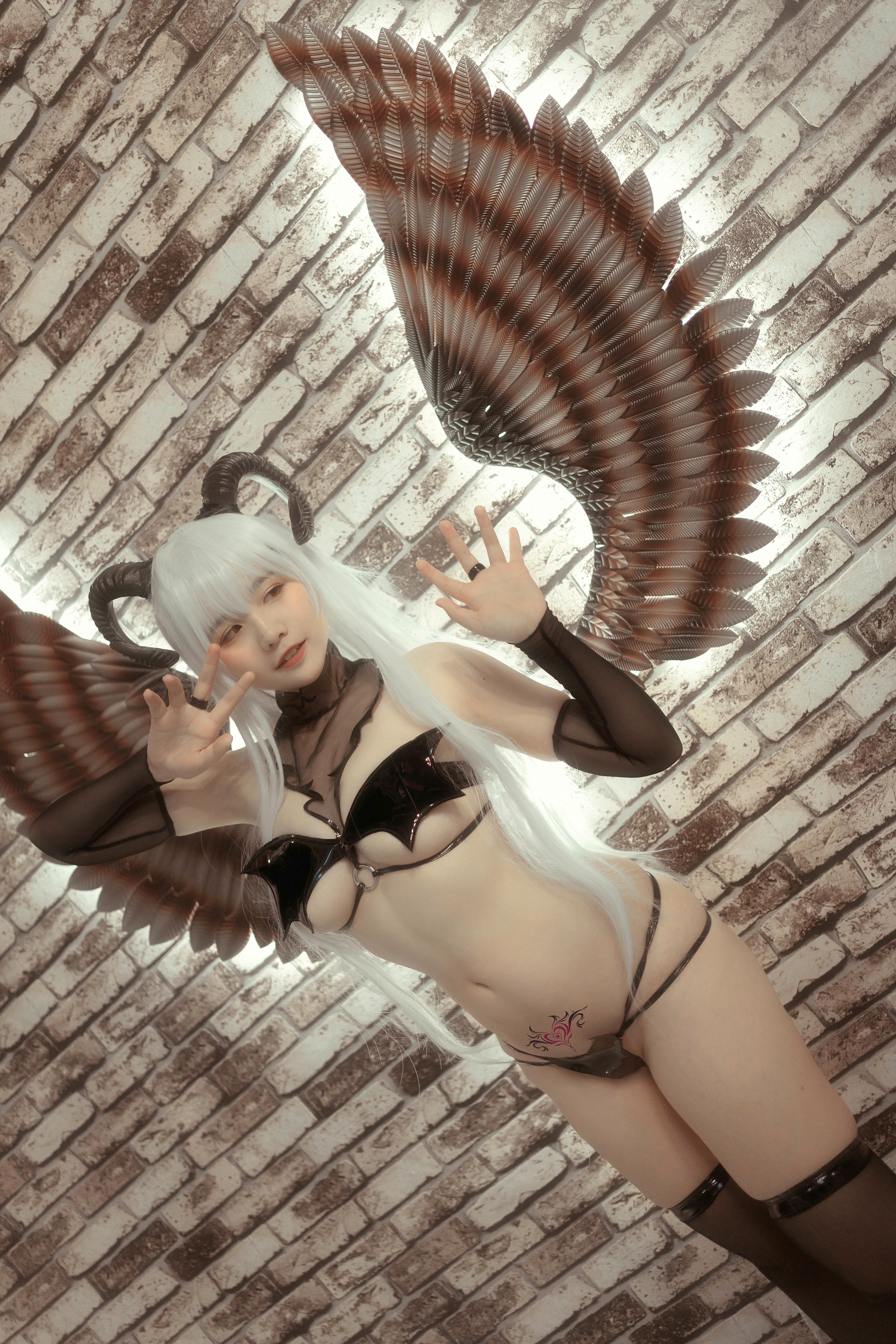 阿半今天很开心 NO.010 魅魔 [51P-182MB]_第1集