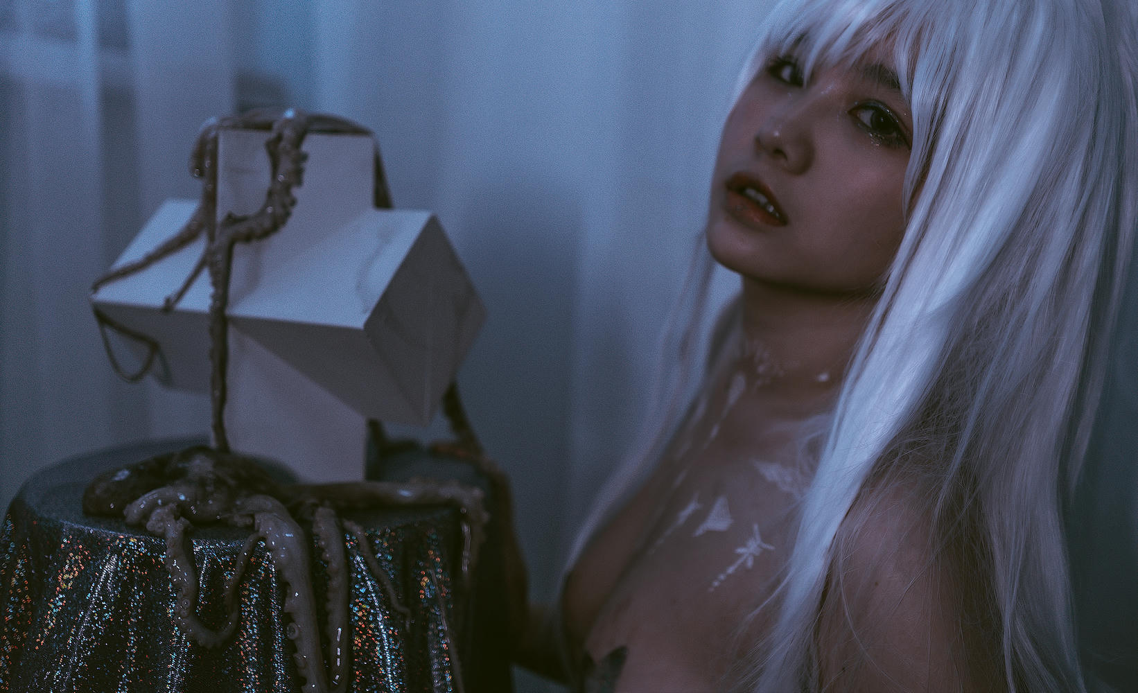 阿半今天很开心 NO.002 深海触手 [20P-170MB]_第1集