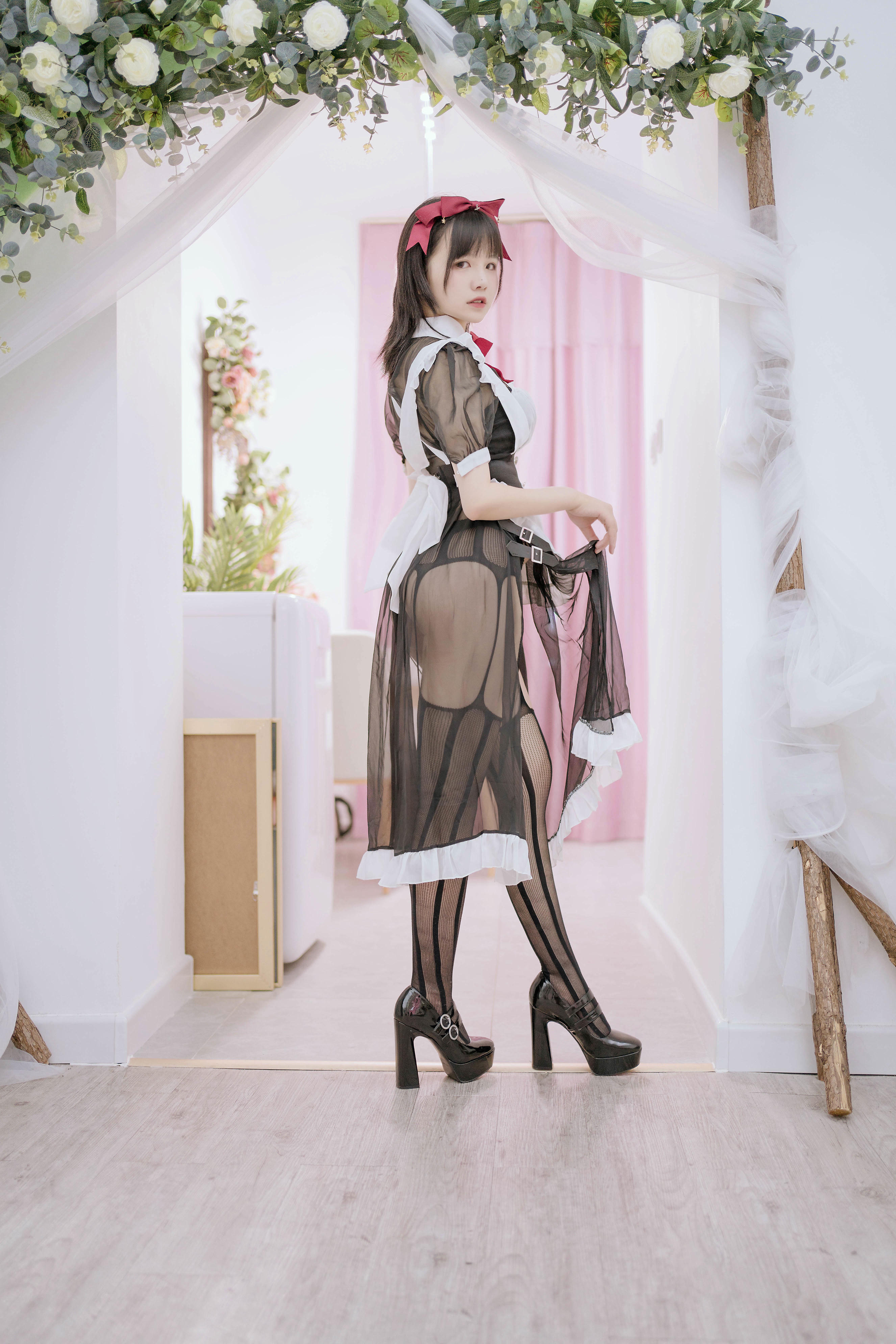 阿半今天很开心 NO.024 透明女仆 [39P 266MB]_第2集