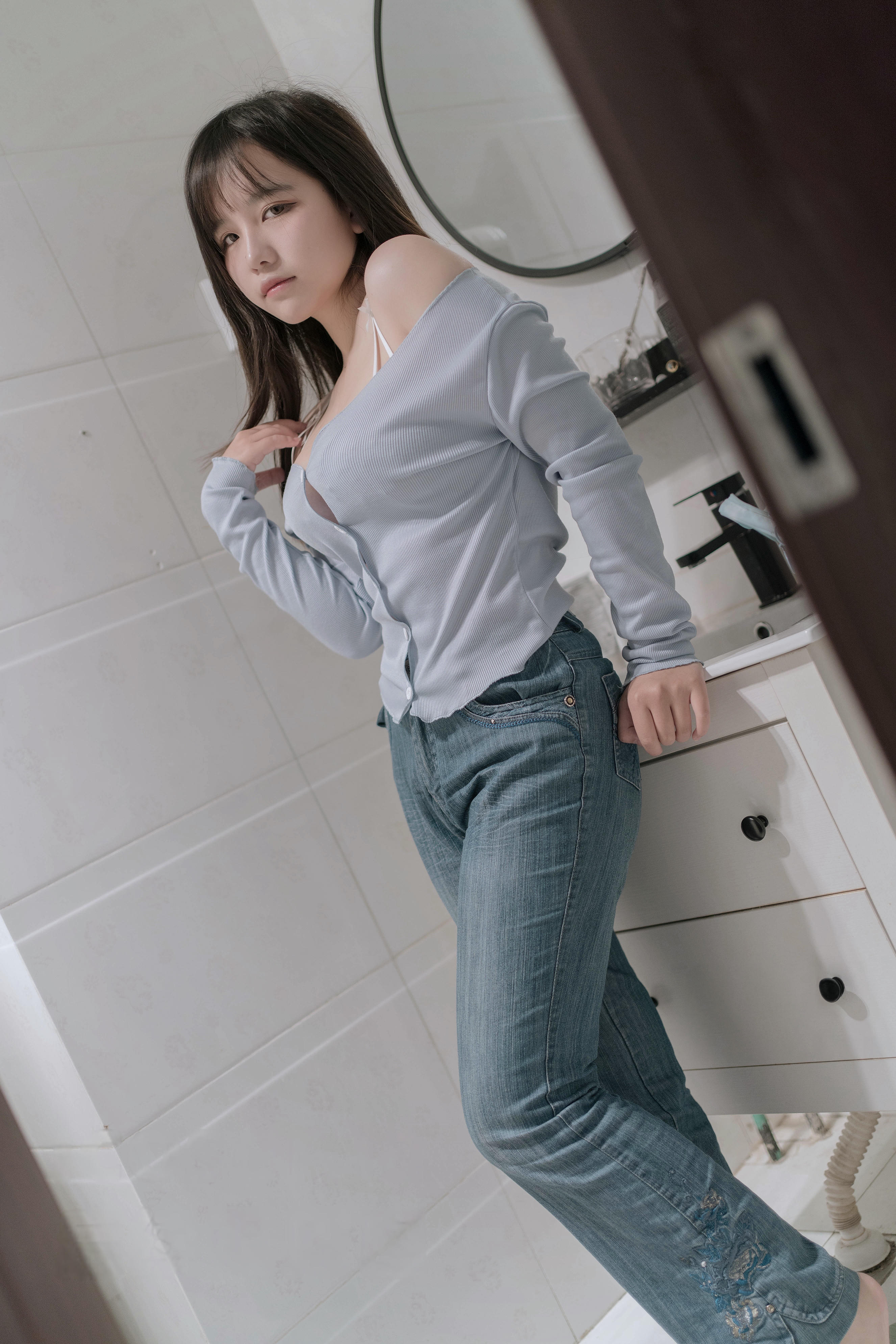 阿半今天很开心 NO.035 住在隔壁的太太[37P-333.6M]_第1集