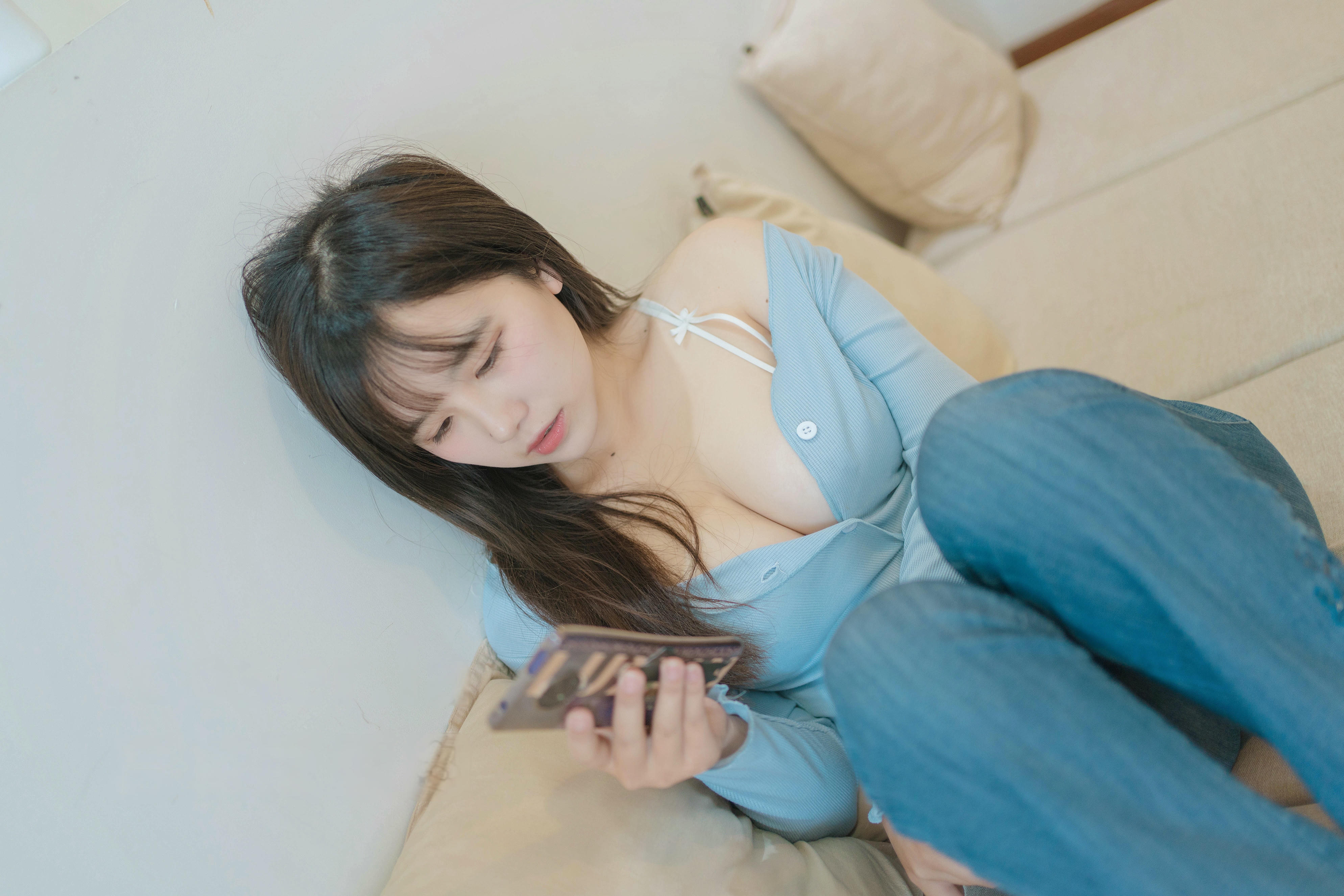 阿半今天很开心 NO.035 住在隔壁的太太[37P-333.6M]_第1集