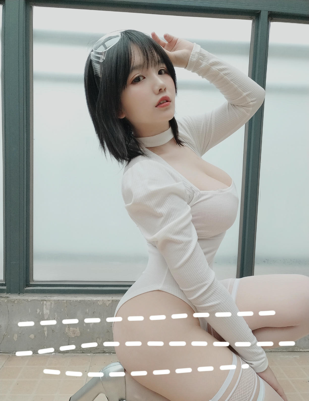 阿半今天很开心 NO.005 白色肉感 [9P-30MB]_第1集