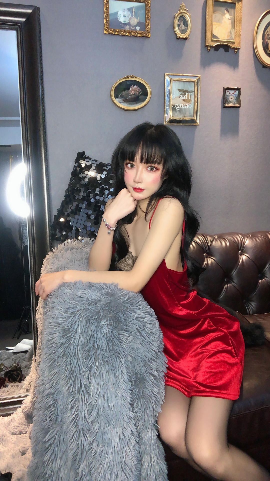 阿包也是兔娘 NO.045 红丝绒睡衣 [18P-58MB]_第1集