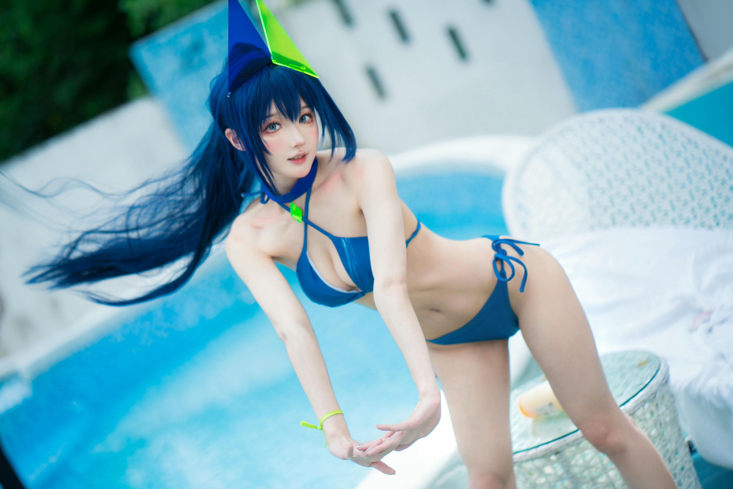 阿包也是兔娘 NO.083 花园泳装 [35P 306MB]_第2集