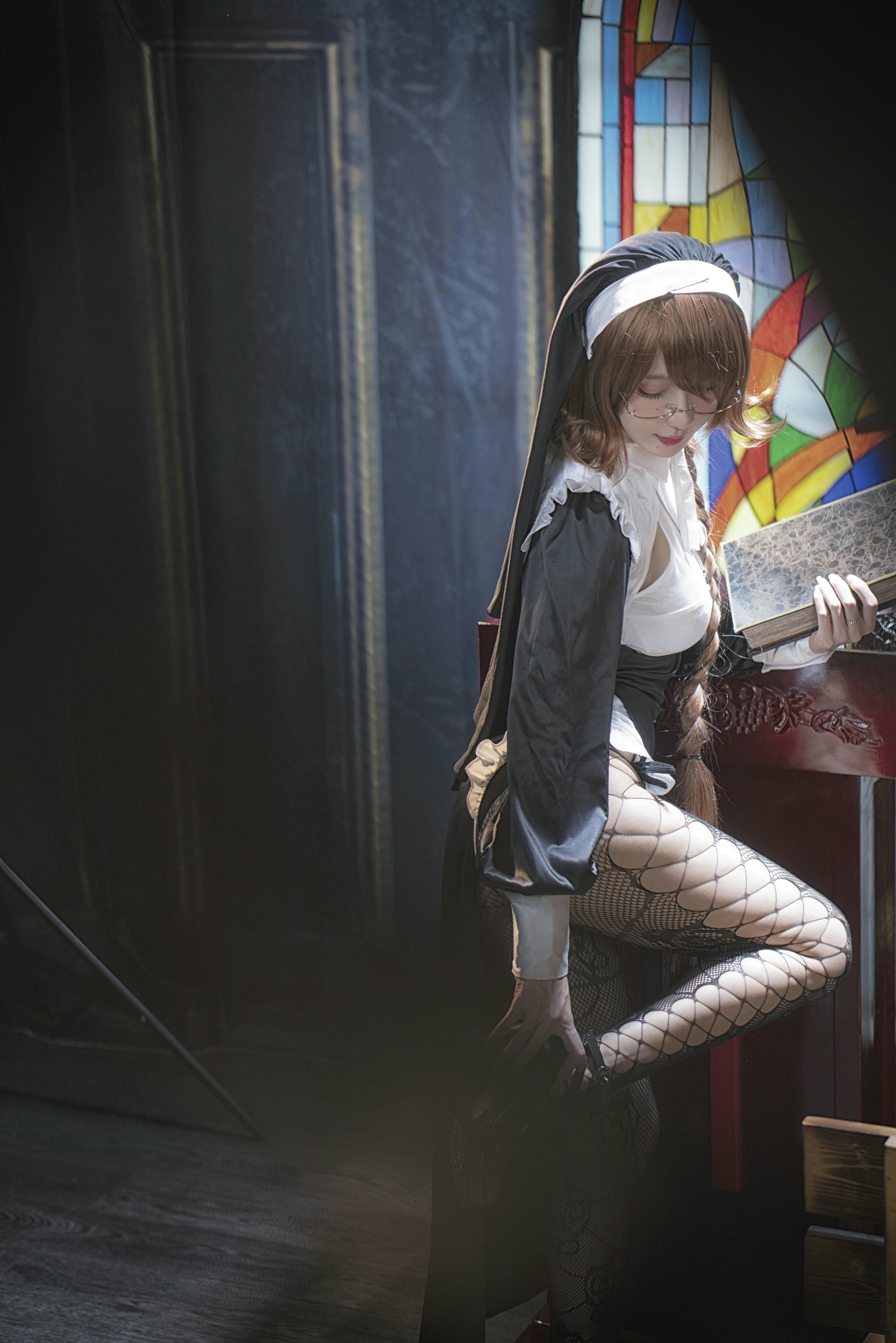 阿包也是兔娘 NO.094 修女 [26P／586MB]_第1集