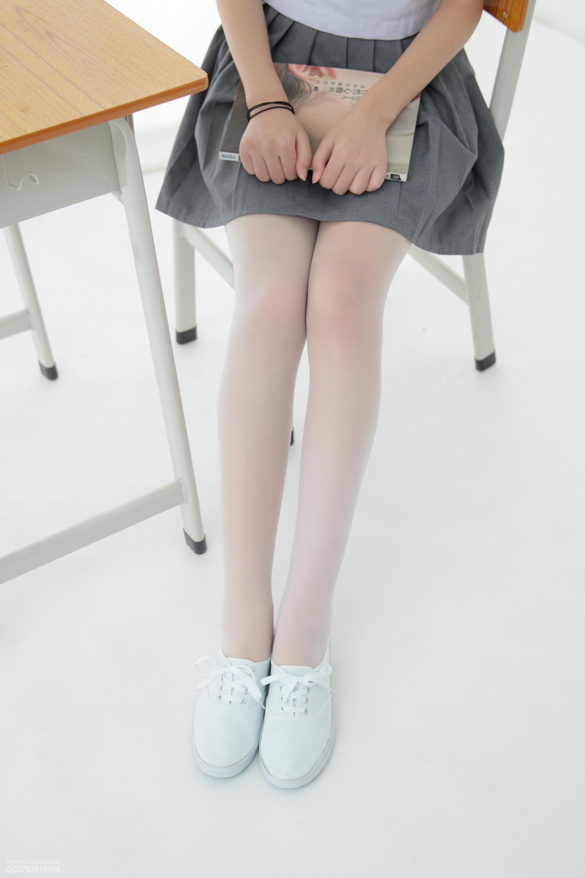 森萝财团 JKFUN-052 默陌+芝士 13D白丝白丝网鞋合辑 [104P／2V3.44G]-JKFUN 白丝网鞋合辑-1_第1集