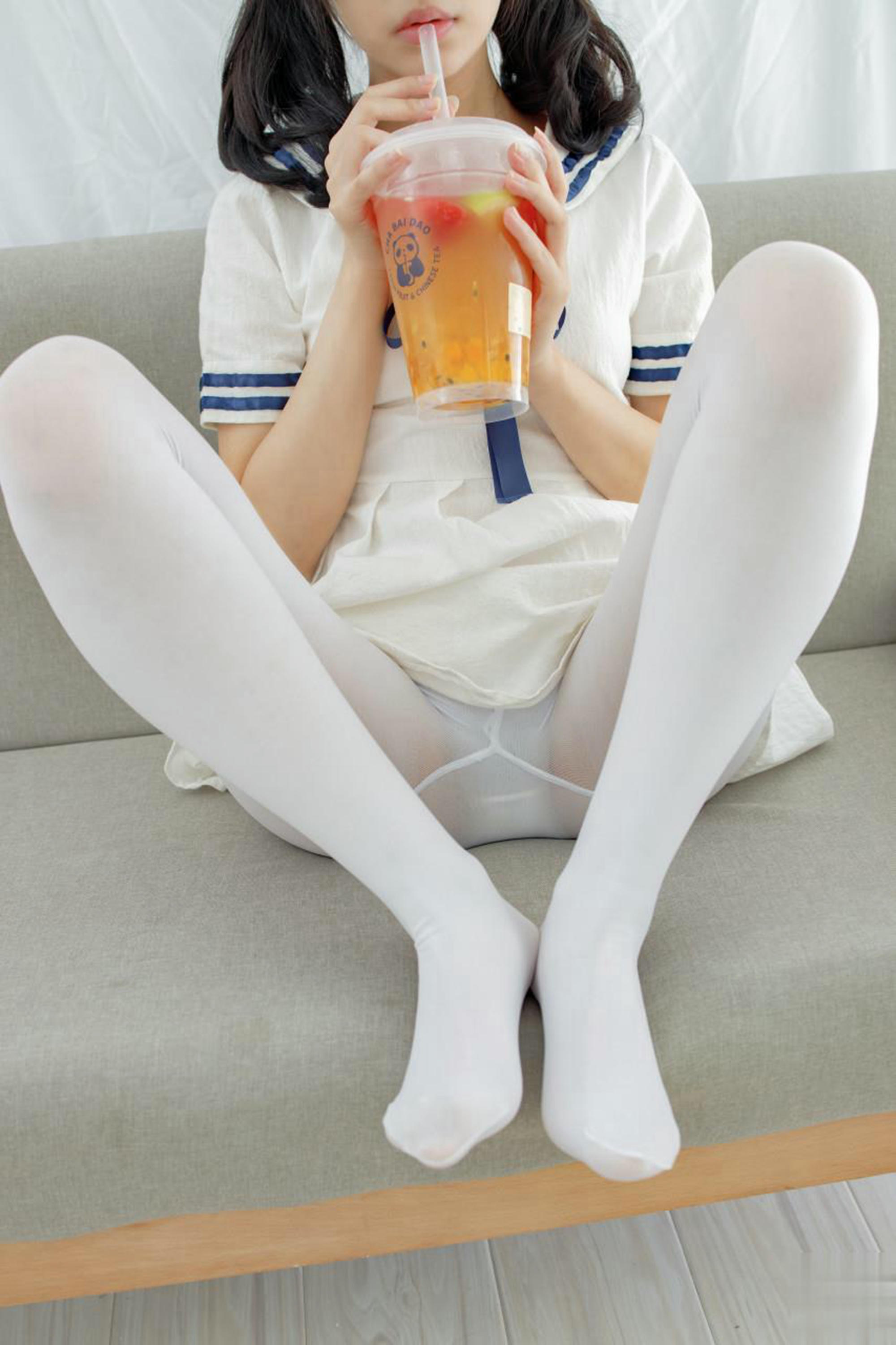 森萝财团 NO.339 内部-002 小香 [122P-601MB]_第3集