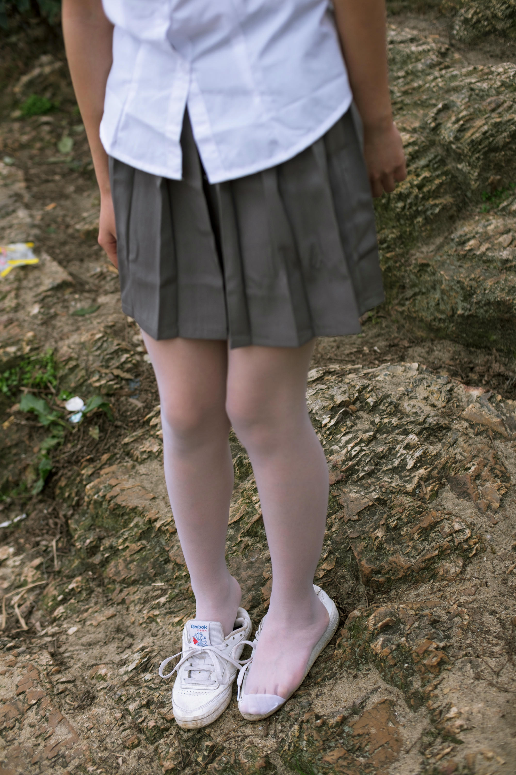 森萝财团 BETA-014 学生妹的外拍写真 [85P-946MB]_第5集