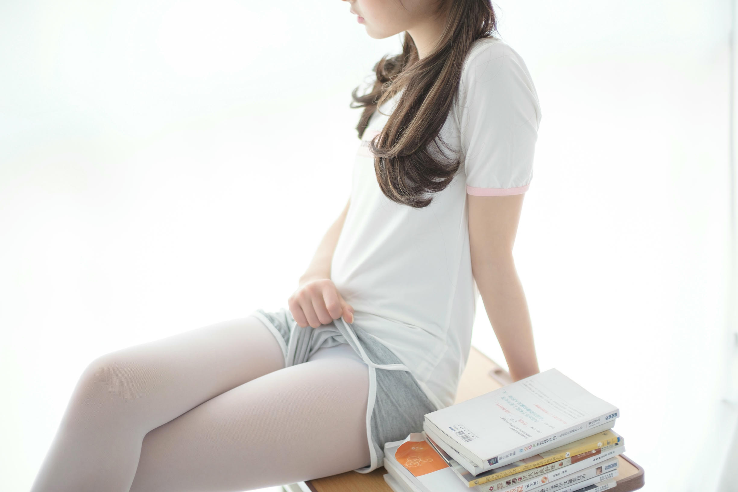 森萝财团 R15-005 JK白丝诱惑 [85P-435MB]_第2集