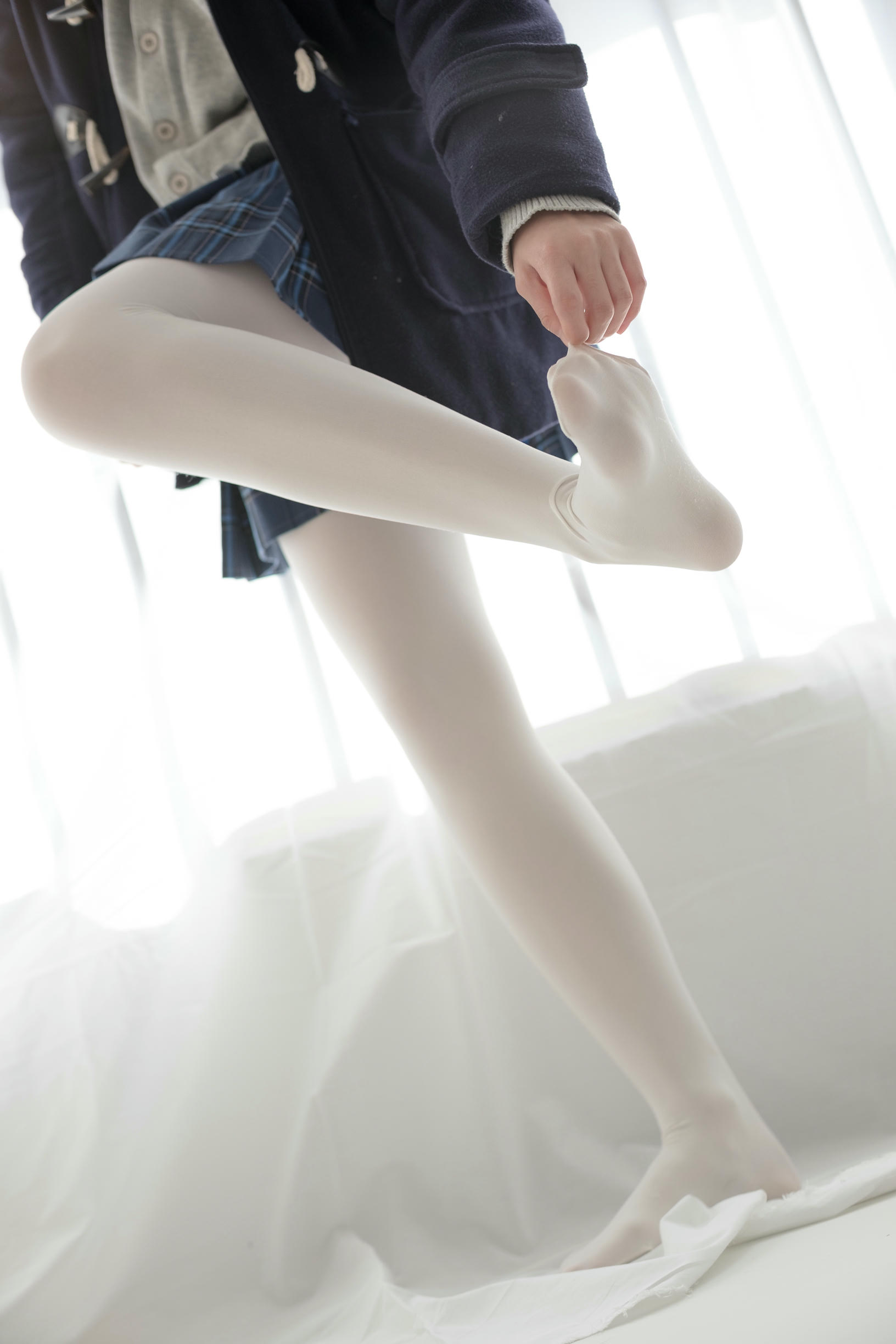 森萝财团 R15-047 心中的白丝 [114P-577MB]_第2集