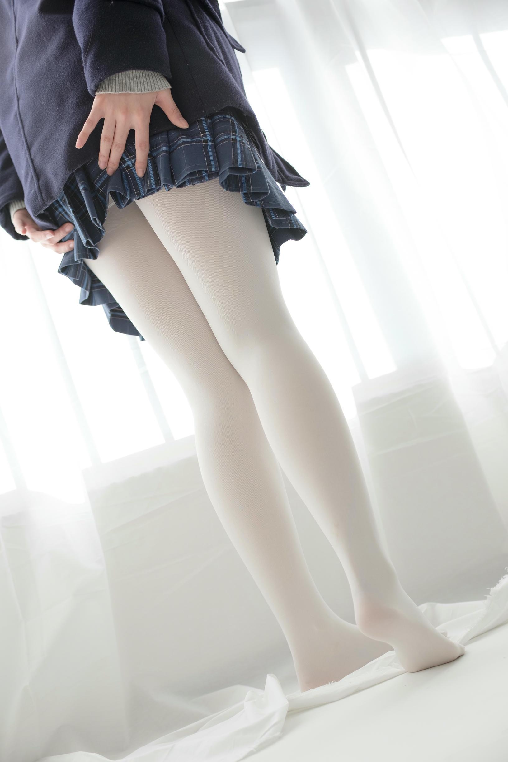 森萝财团 R15-047 心中的白丝 [114P-577MB]_第2集