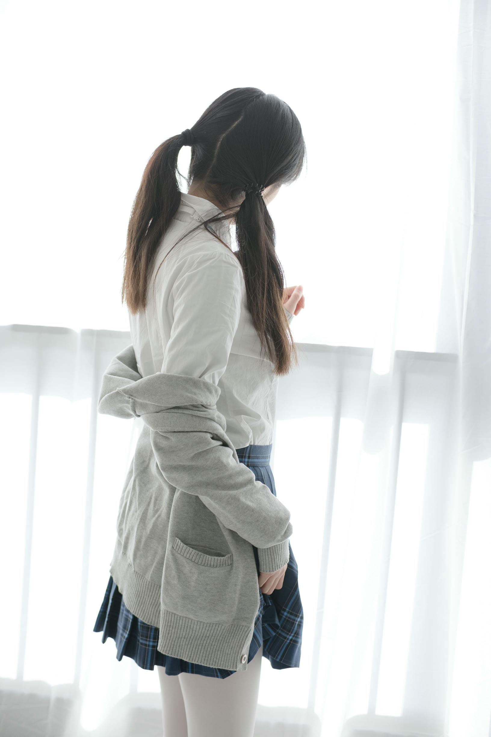 森萝财团 R15-047 心中的白丝 [114P-577MB]_第2集