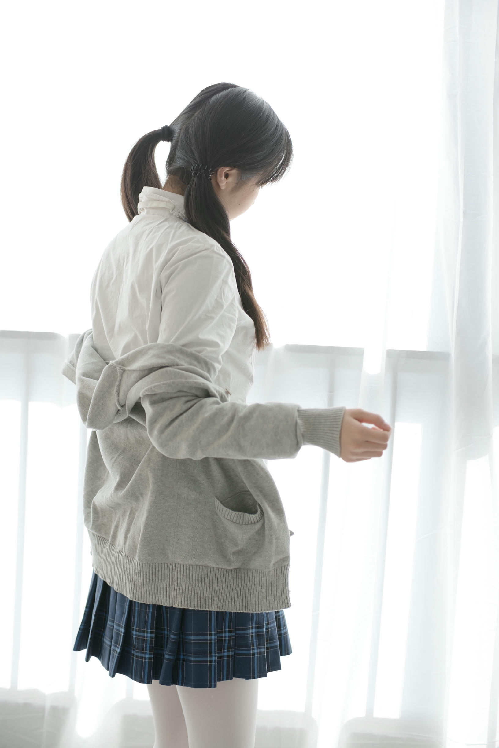 森萝财团 R15-047 心中的白丝 [114P-577MB]_第2集