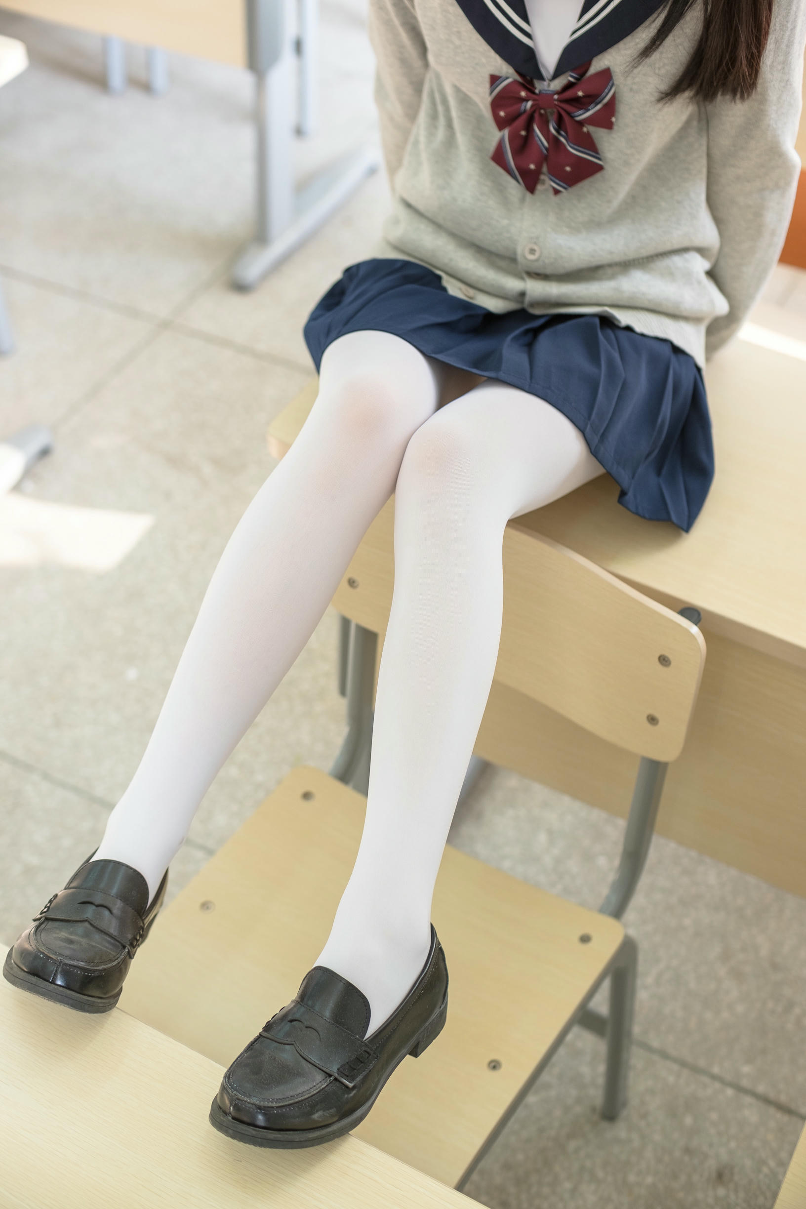 森萝财团 SSR-004 JK白丝足控 [99P-562MB]_第2集