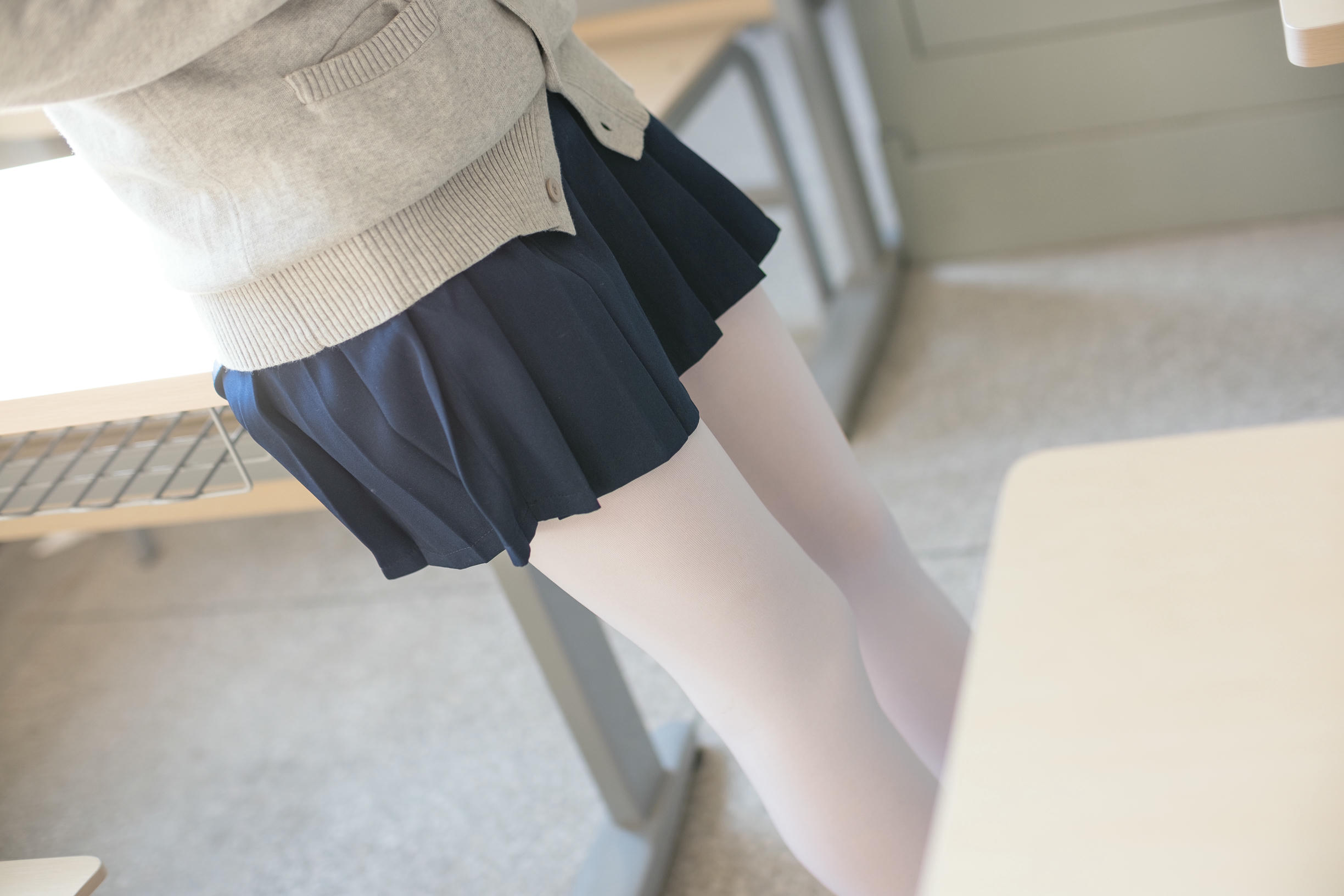 森萝财团 SSR-004 JK白丝足控 [99P-562MB]_第3集