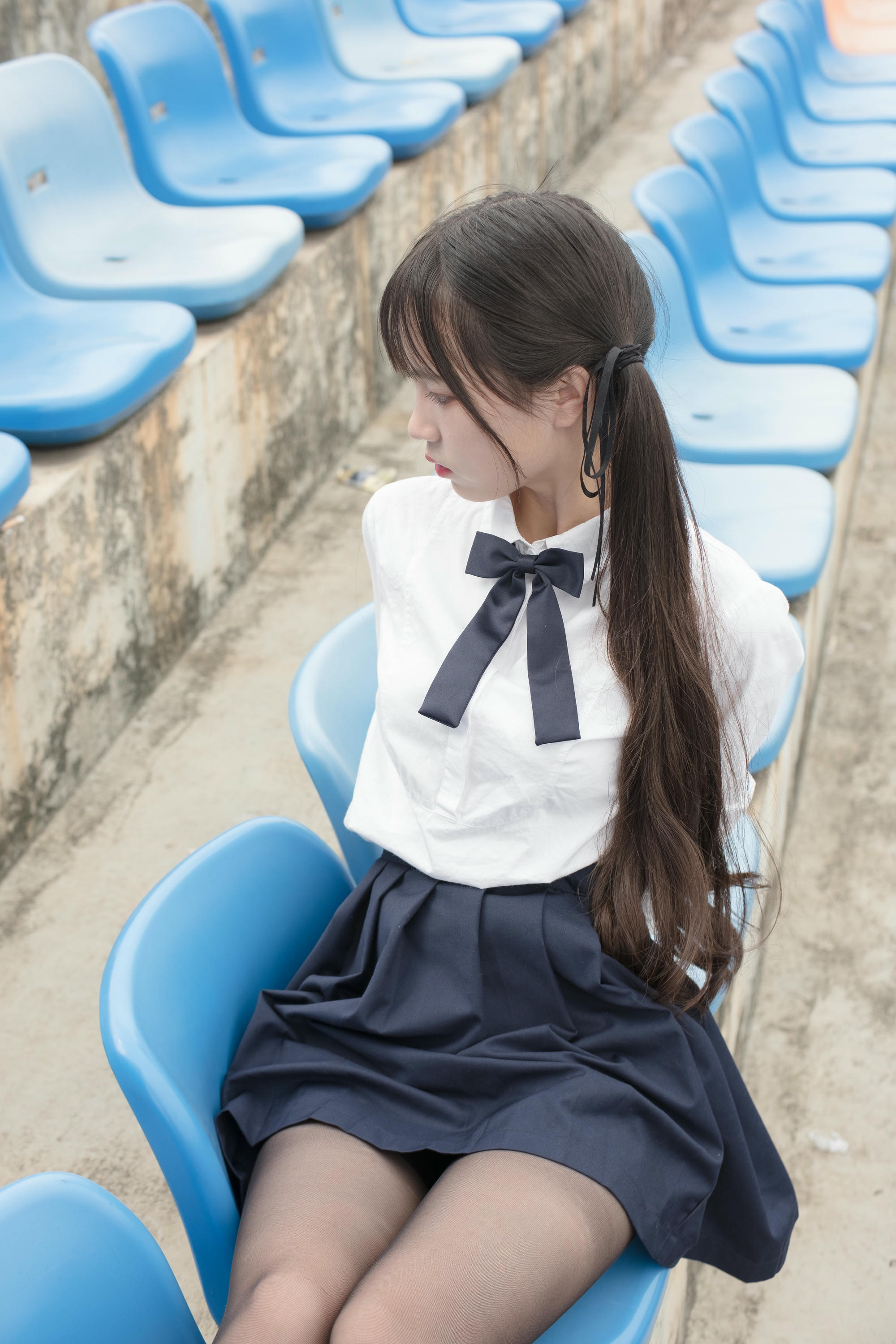森萝财团 SSR-009 户外黑丝学妹 [83P-841MB]_第4集