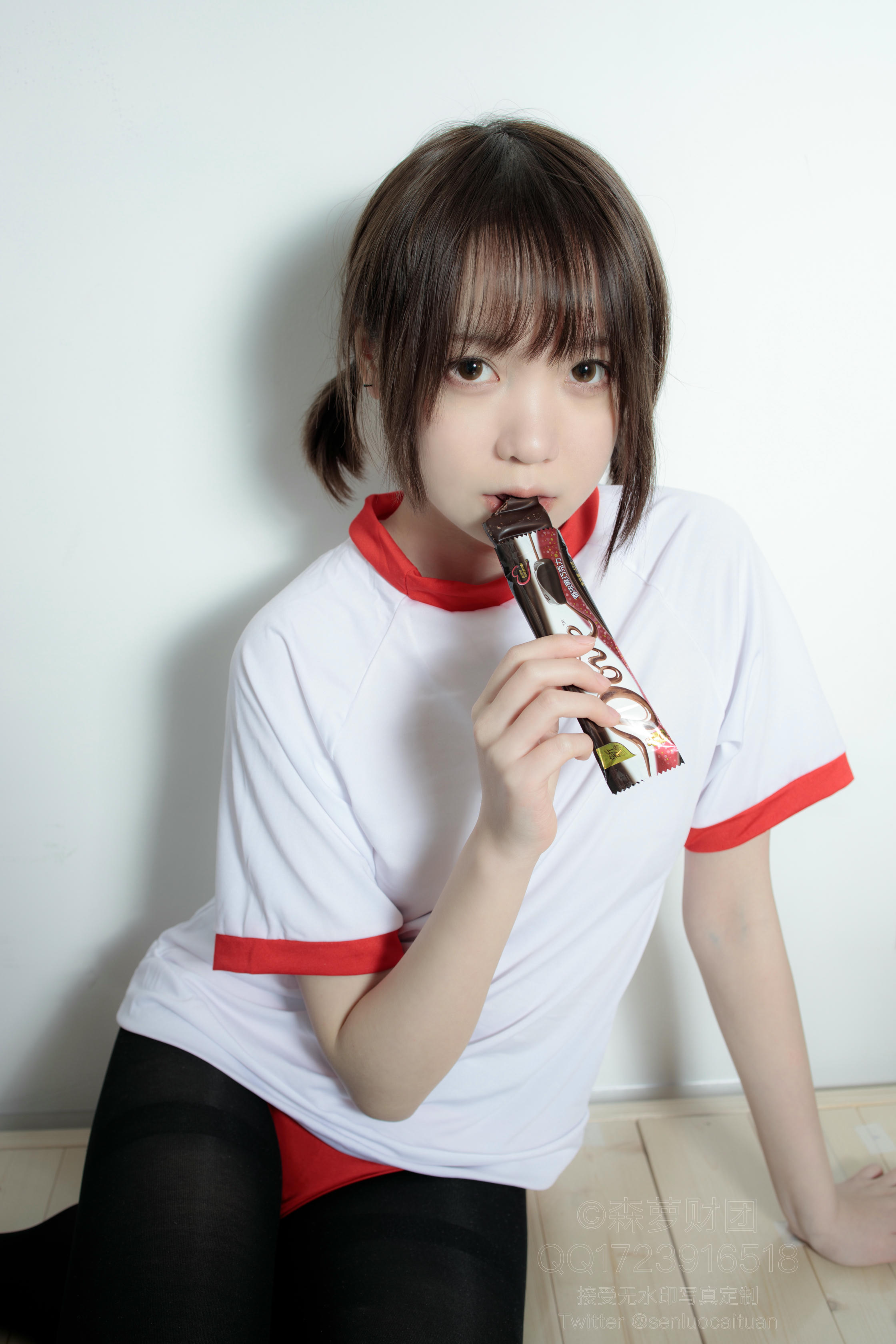 森萝财团 WTMSB-001 红色布鲁马50D黑丝 [149P1V-2.27GB]_第2集