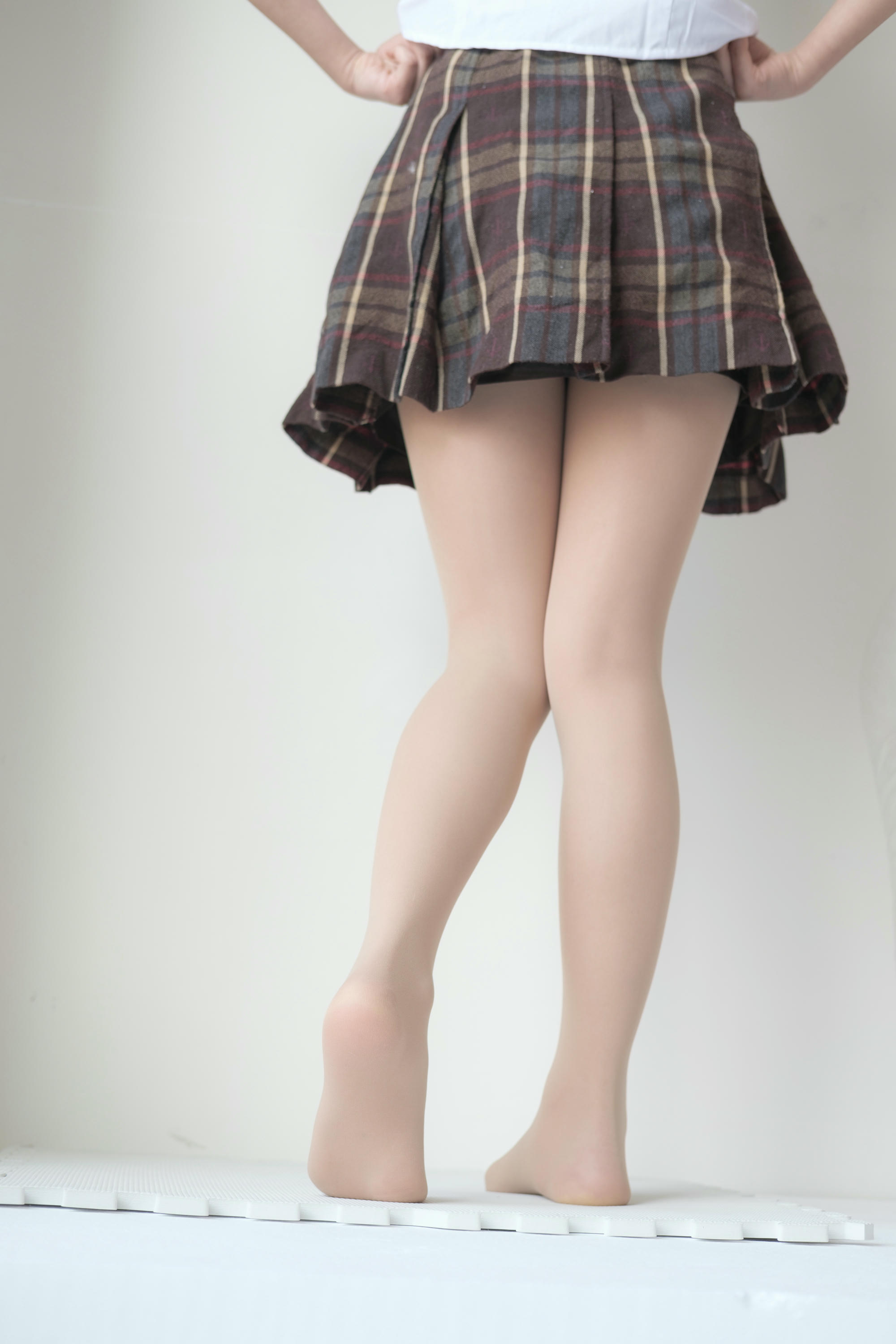 森萝财团 X-013 肉丝妹妹的白船袜 [134P1V-1.51GB]_第7集