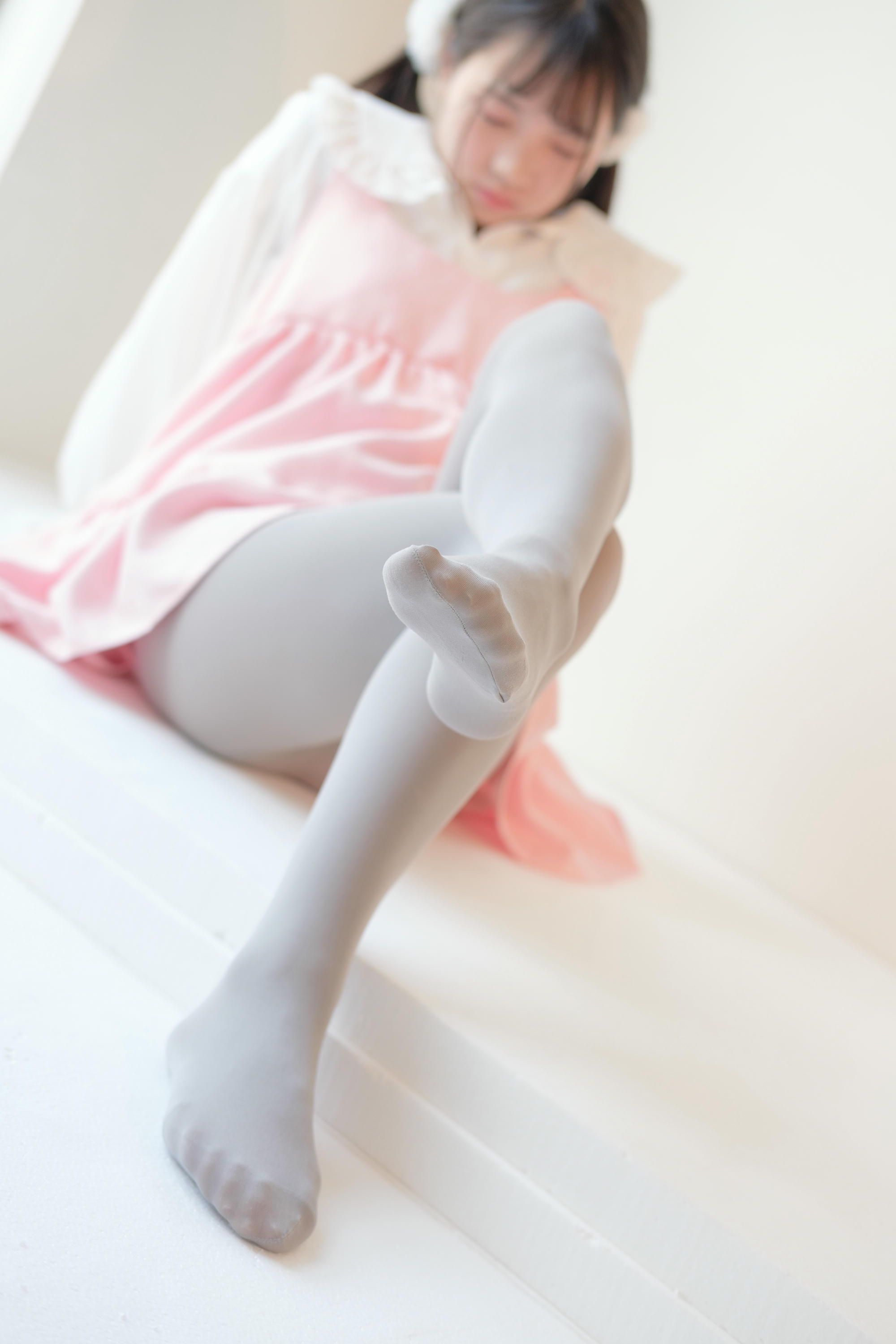 森萝财团 X-015 粉色纯女孩 [130P1V-1.44GB]_第2集