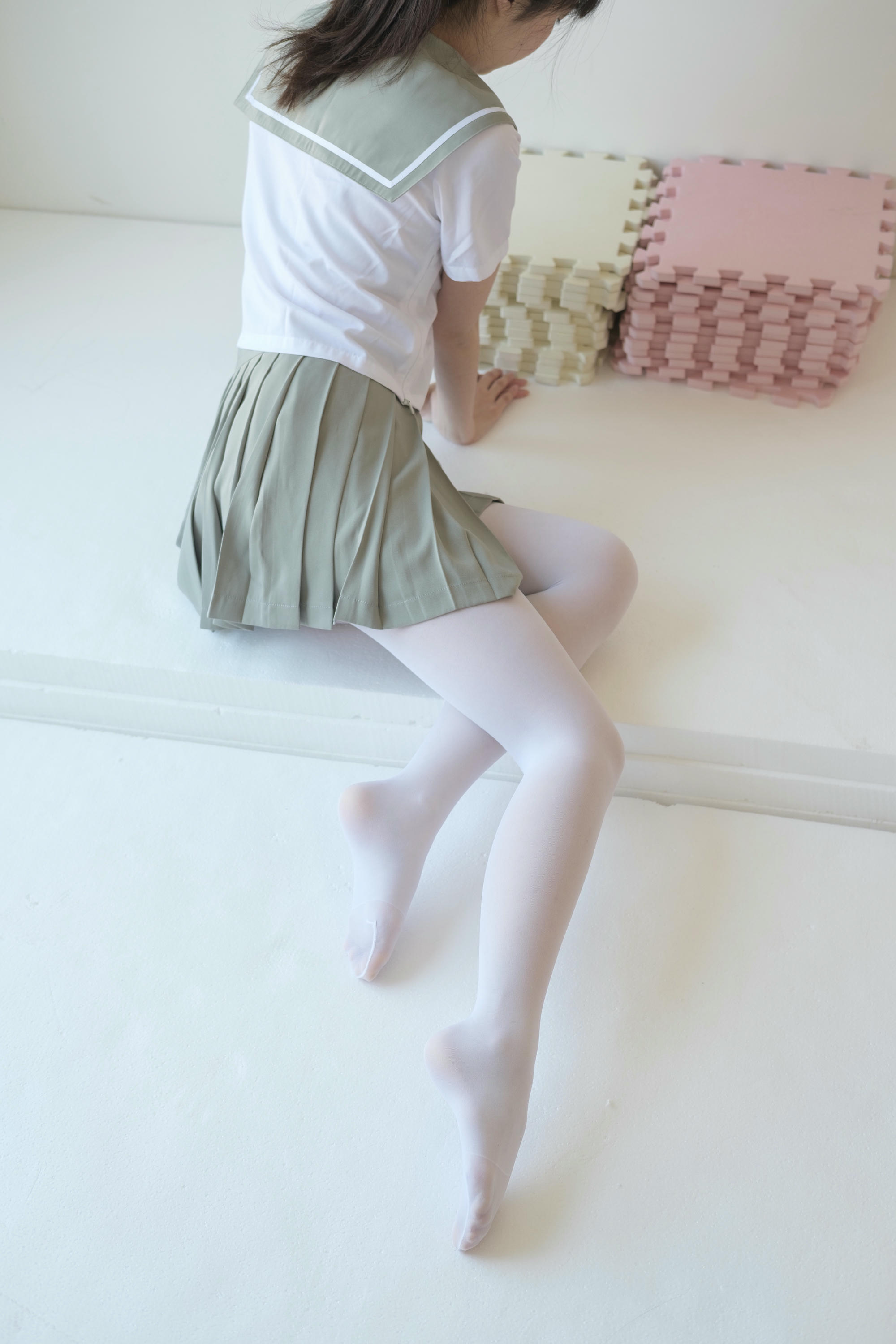 森萝财团 X-016 白丝纯情 [136P1V-1.57GB]_第3集