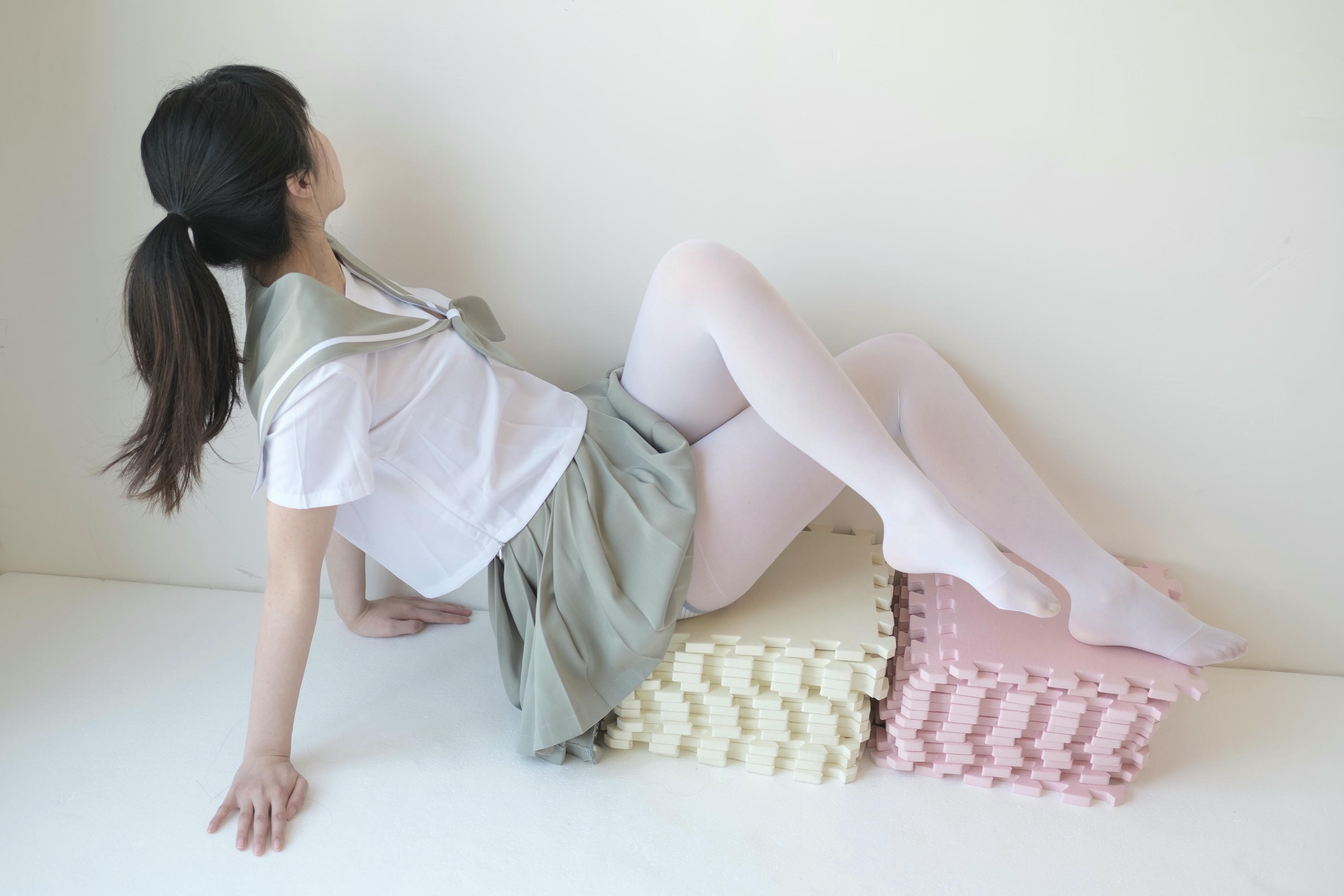 森萝财团 X-016 白丝纯情 [136P1V-1.57GB]_第3集