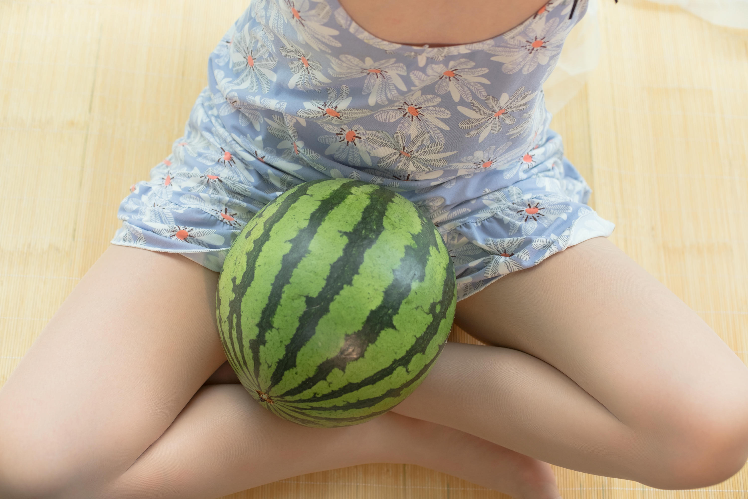 森萝财团 X-028 肉丝少女 清凉一夏 [128P1V-2.19GB]_第6集