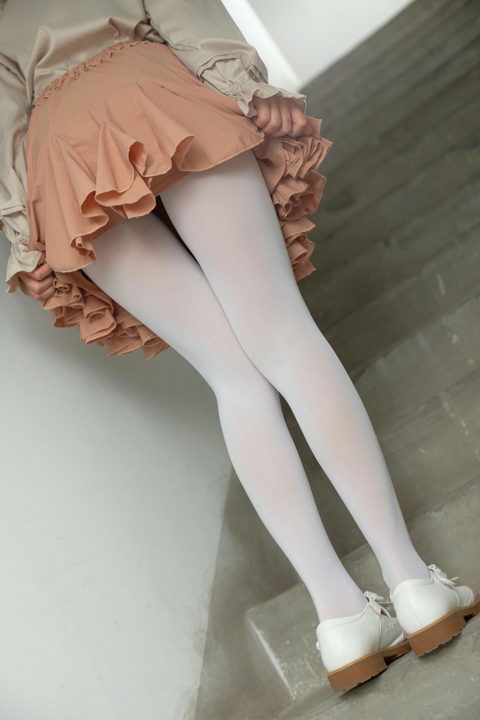 森萝财团 X-029 萝莉白丝 [95P1V-1.75GB]_第5集