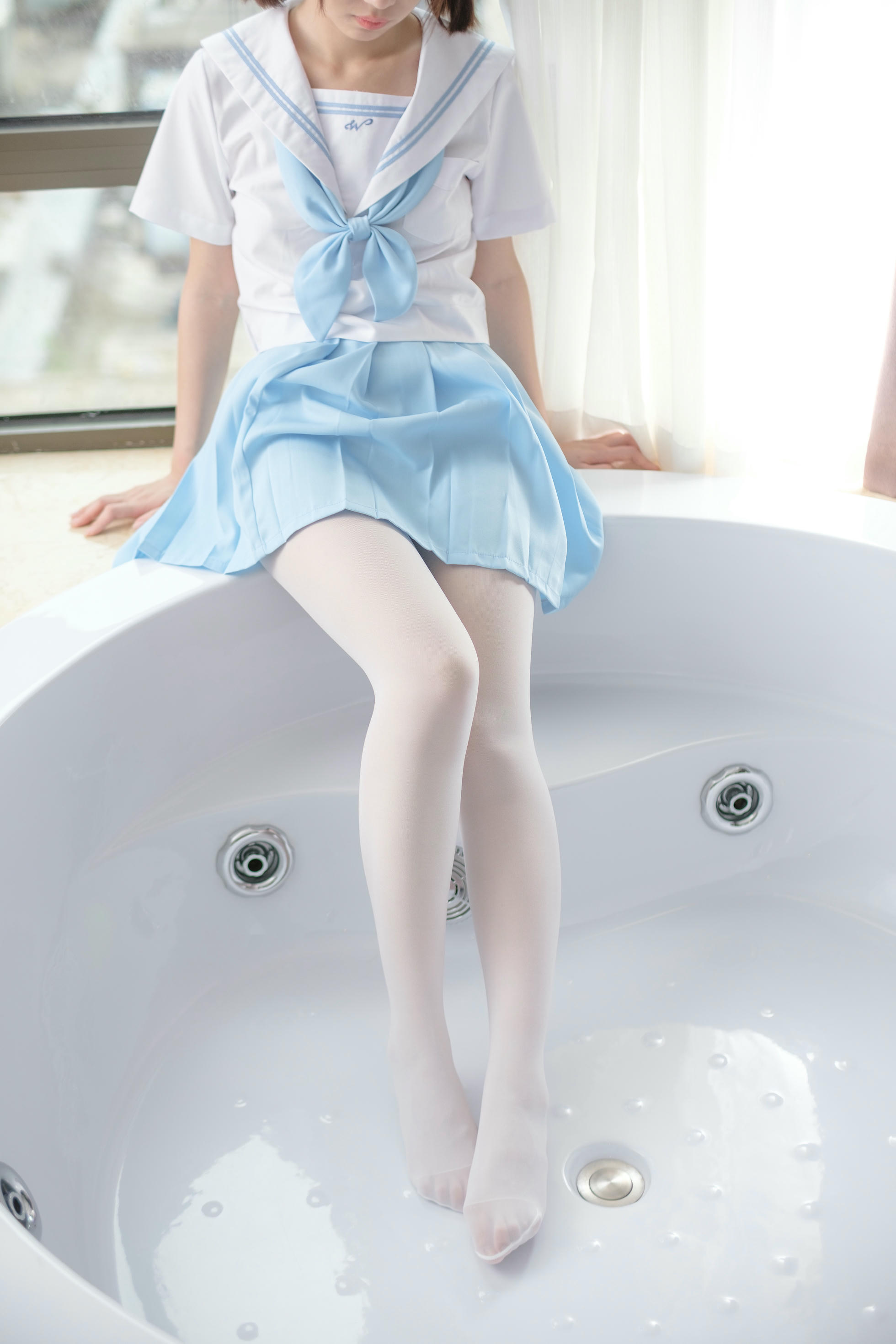森萝财团 X-032 JK浴缸戏水 [129P1V-2.37GB]_第3集