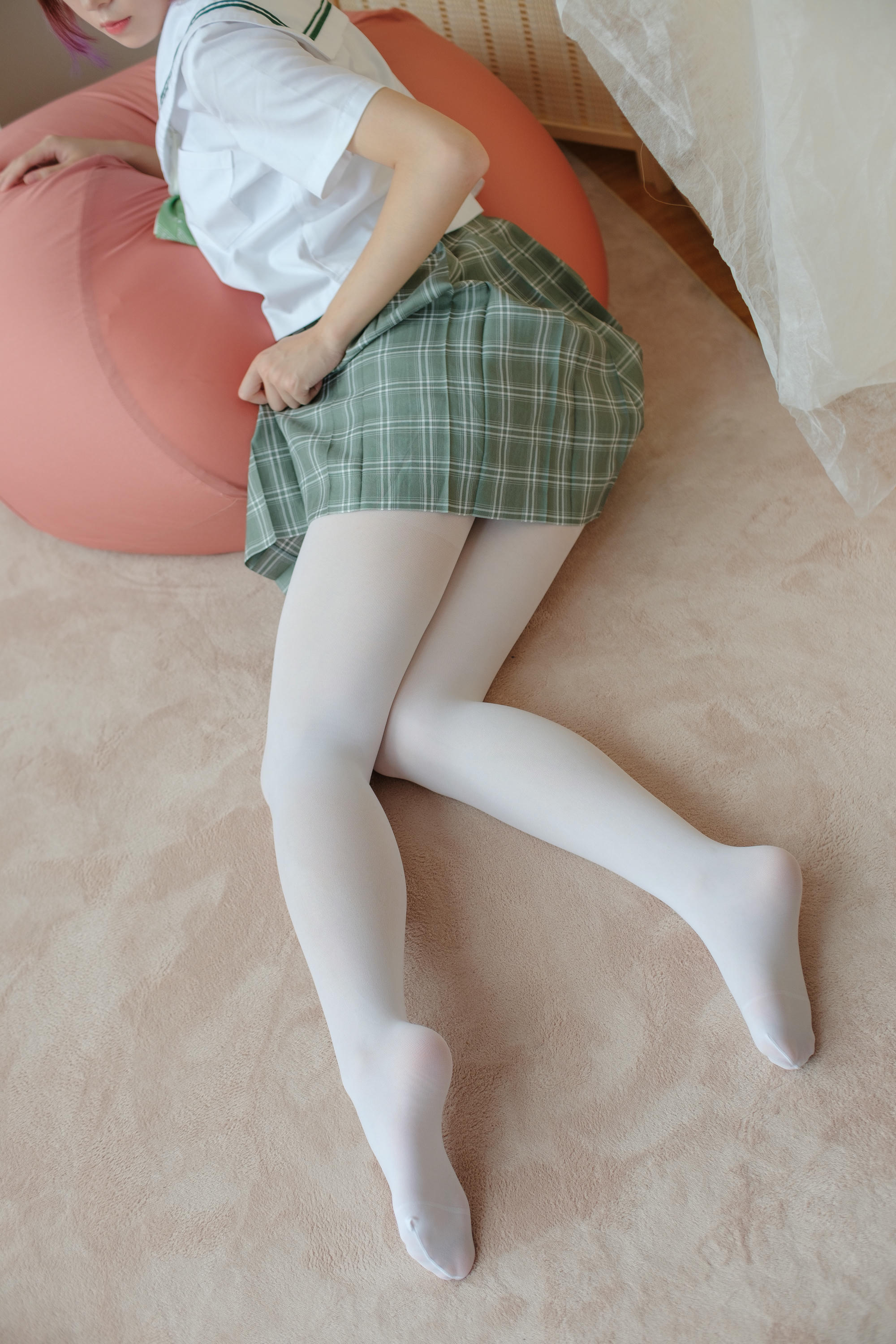 森萝财团 BETA-023 JK白丝少女的美足 [225P-1.77GB]-社长_第2集