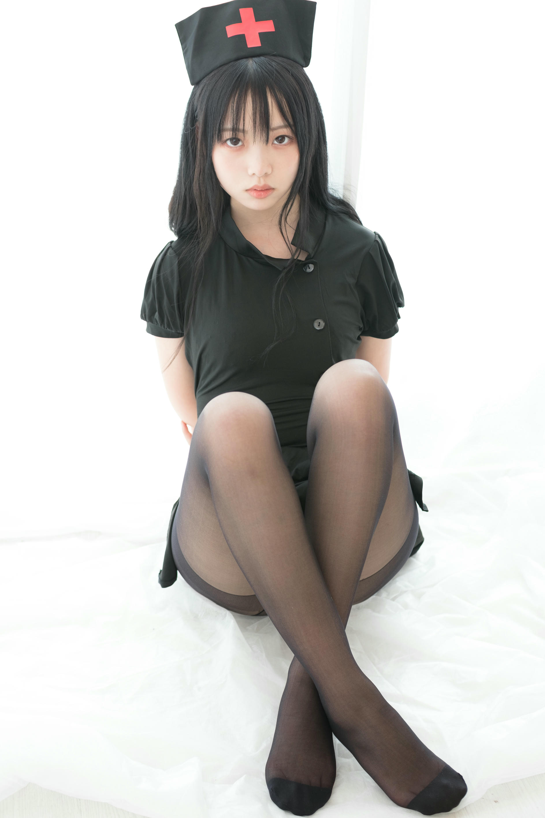 森萝财团 X-035 最爱还是黑丝 [84P1V-1.79GB]_第2集
