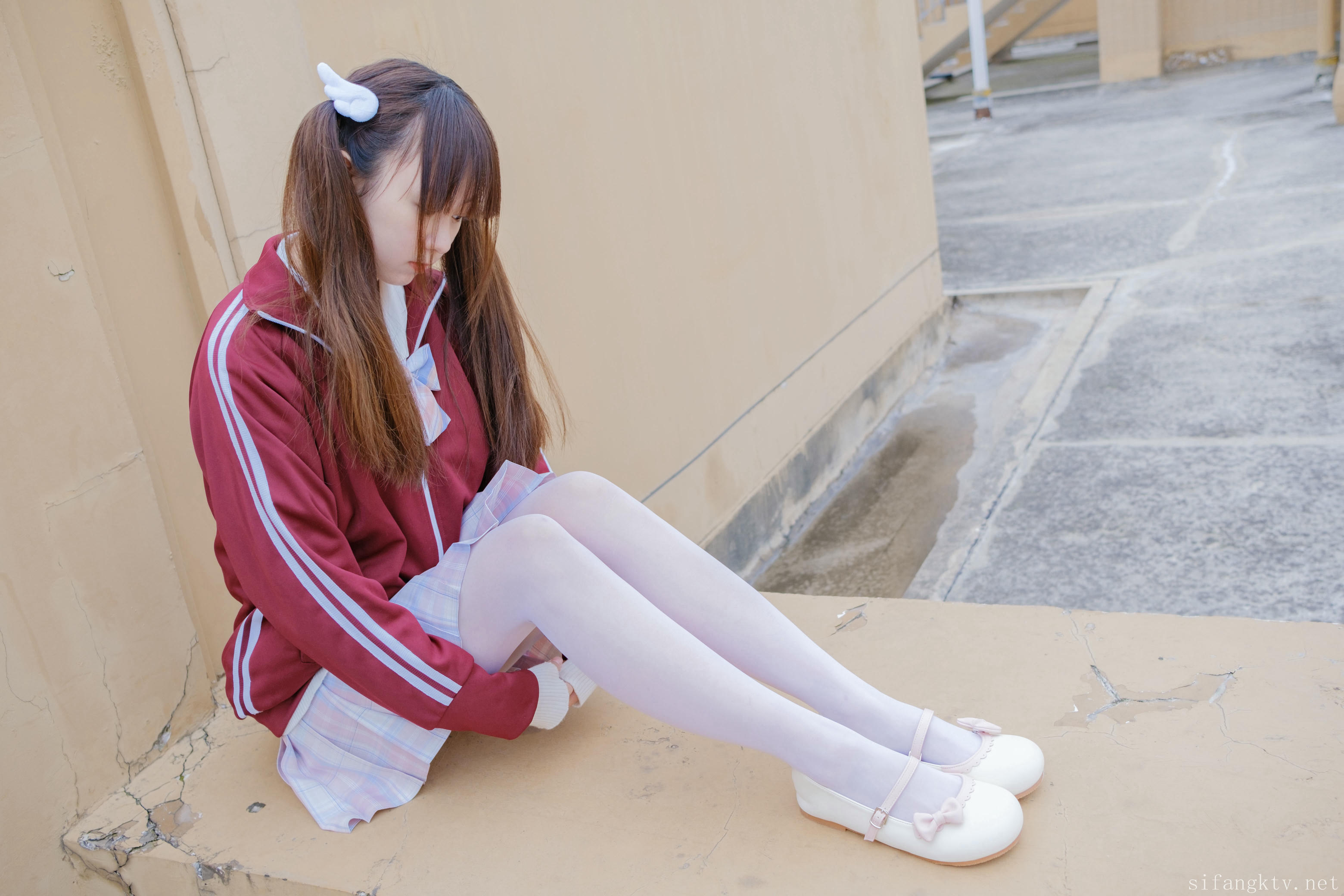 森萝财团 写真 团子 捆绑  [90P1V-4.86G]_第1集