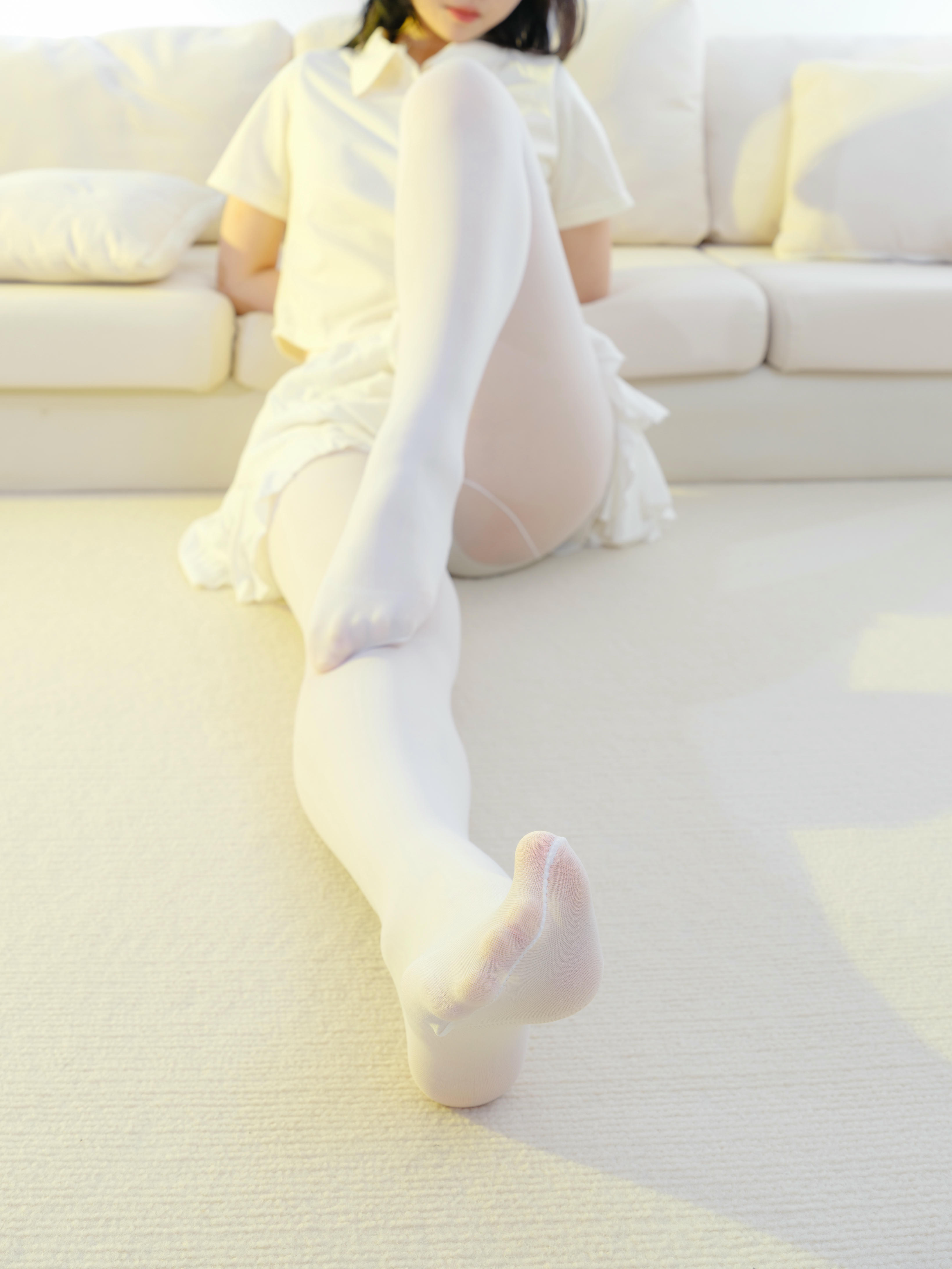 森萝财团 写真 小樱 试拍-01E4K [100P1V-4.7G]_第1集