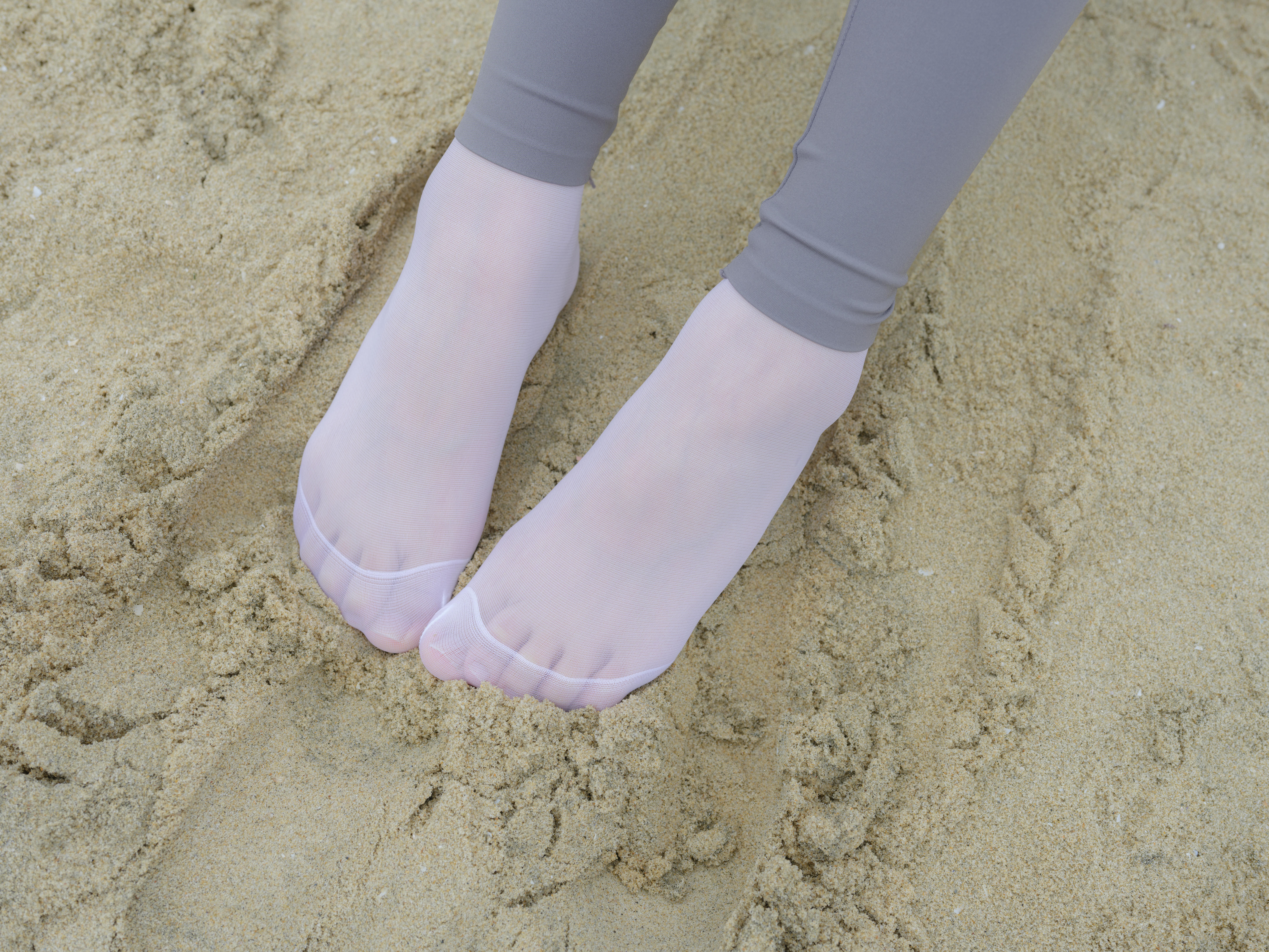 森萝财团 写真 晴涩-11E4K [104P+1V／7.44GB]_第2集