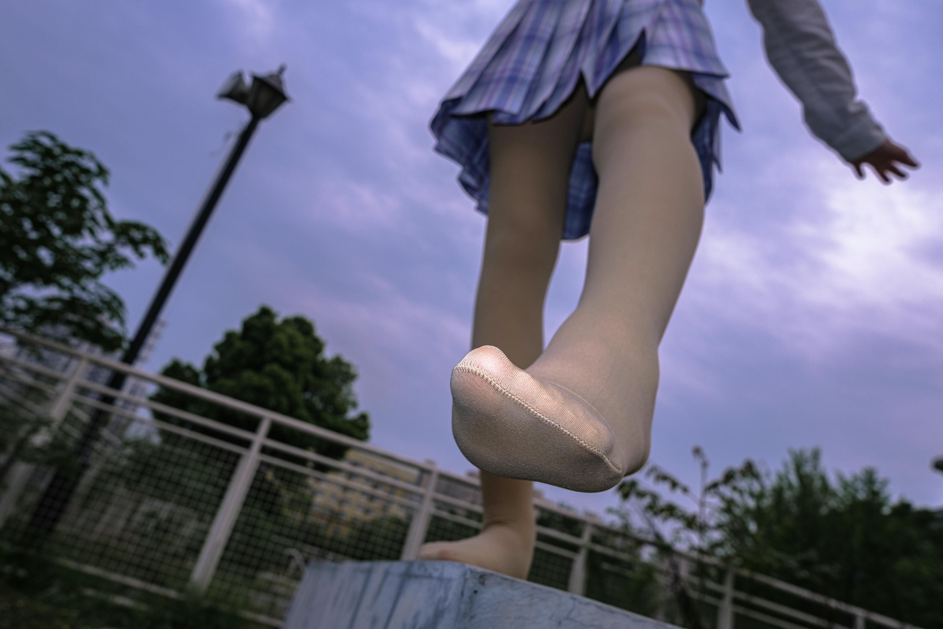 森萝财团 写真 月下-01 [76P 988.20 MB]_第3集