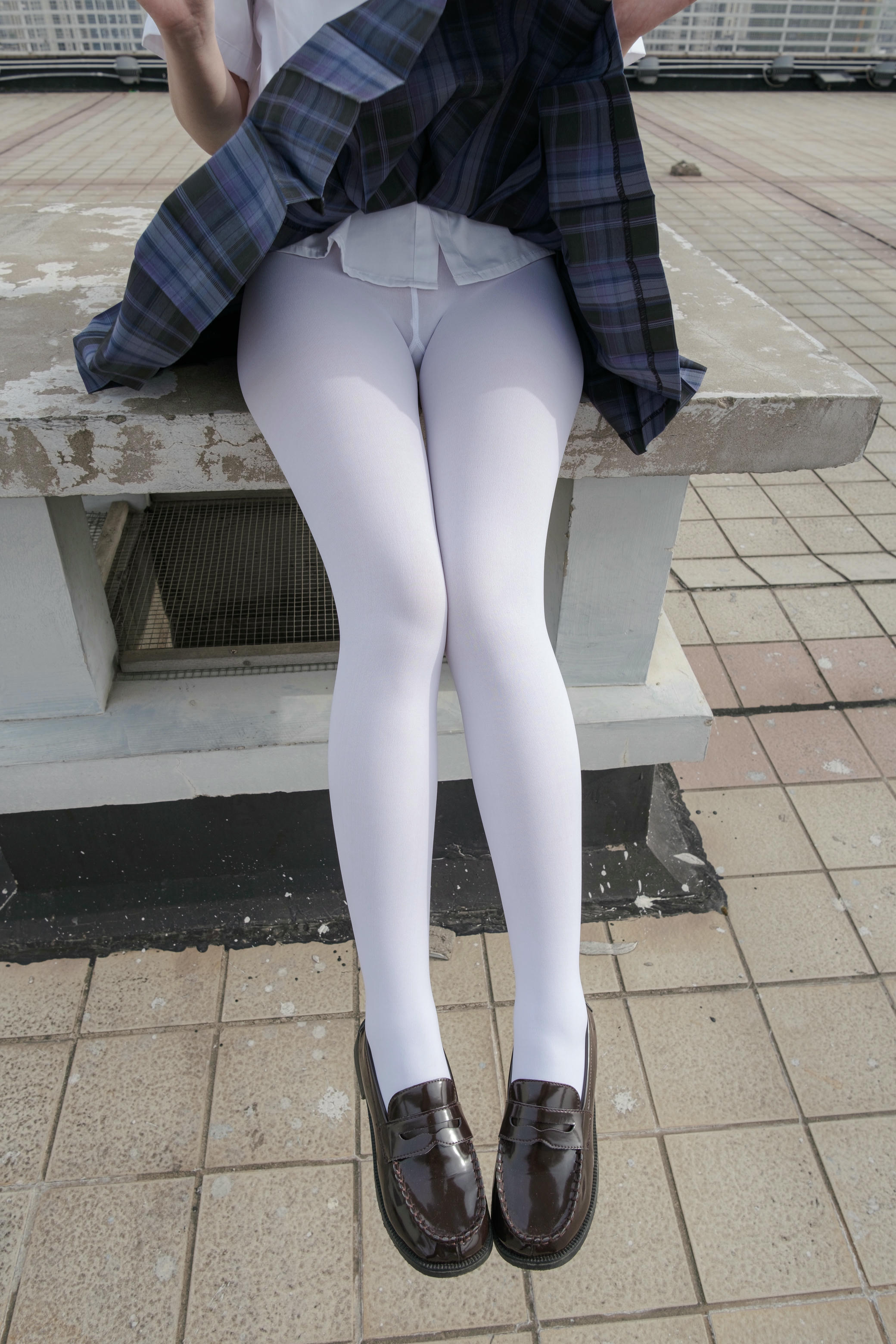 森萝财团 写真 月下-02 [102P1V 2.19 GB]_第1集