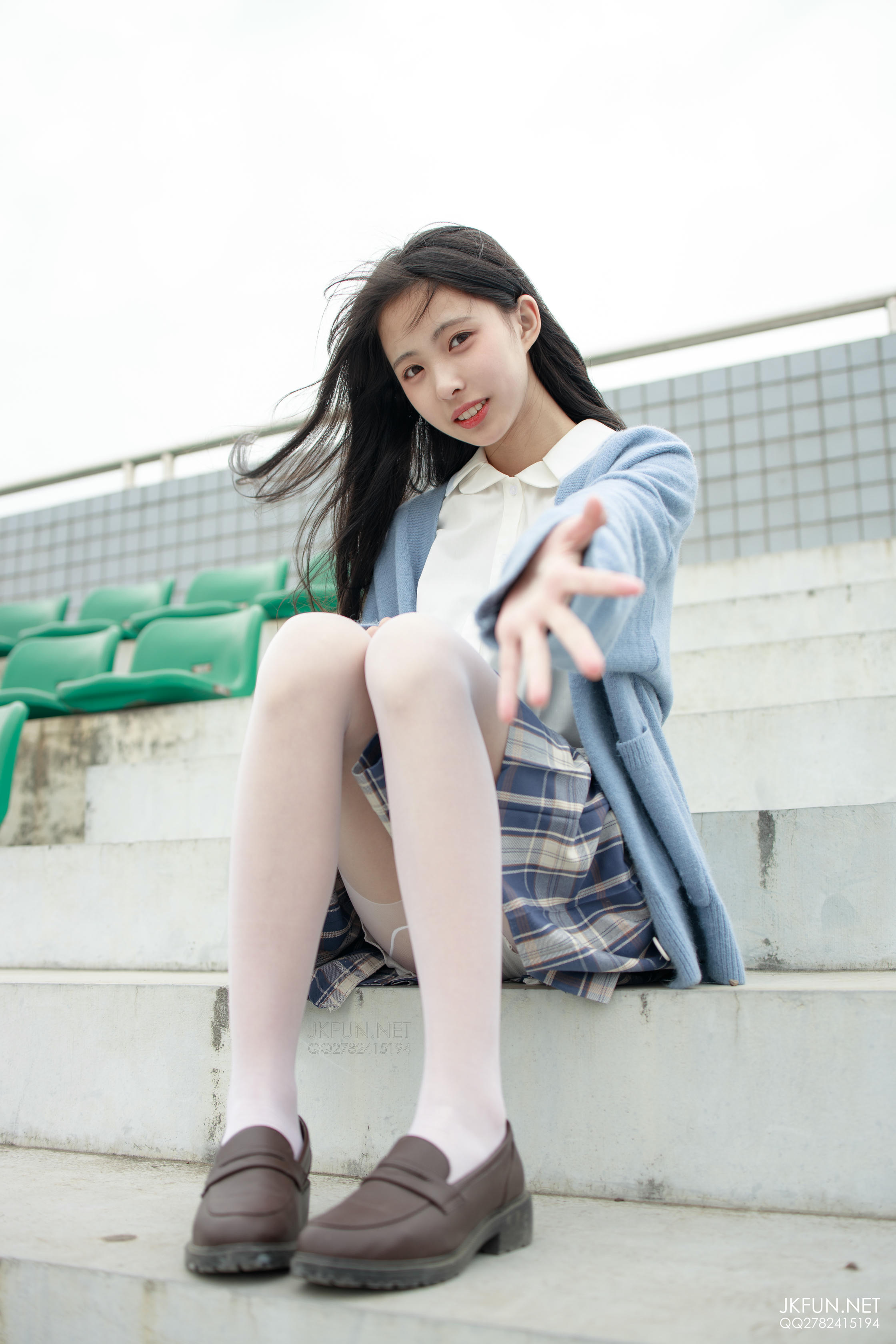森萝财团 JKFUN-003 甜米 春游 [150P1V-3.81GB]_第4集