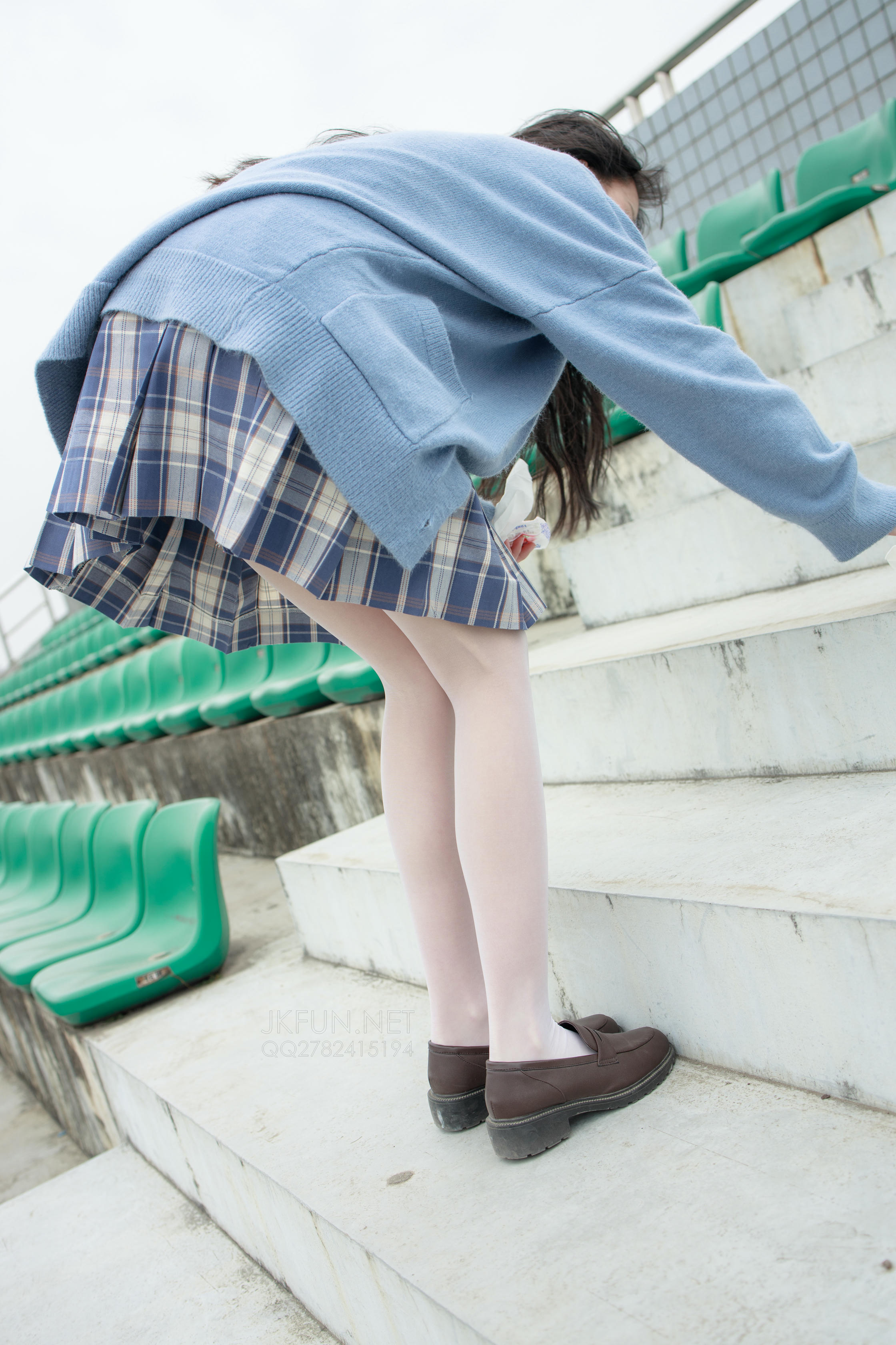 森萝财团 JKFUN-003 甜米 春游 [150P1V-3.81GB]_第4集