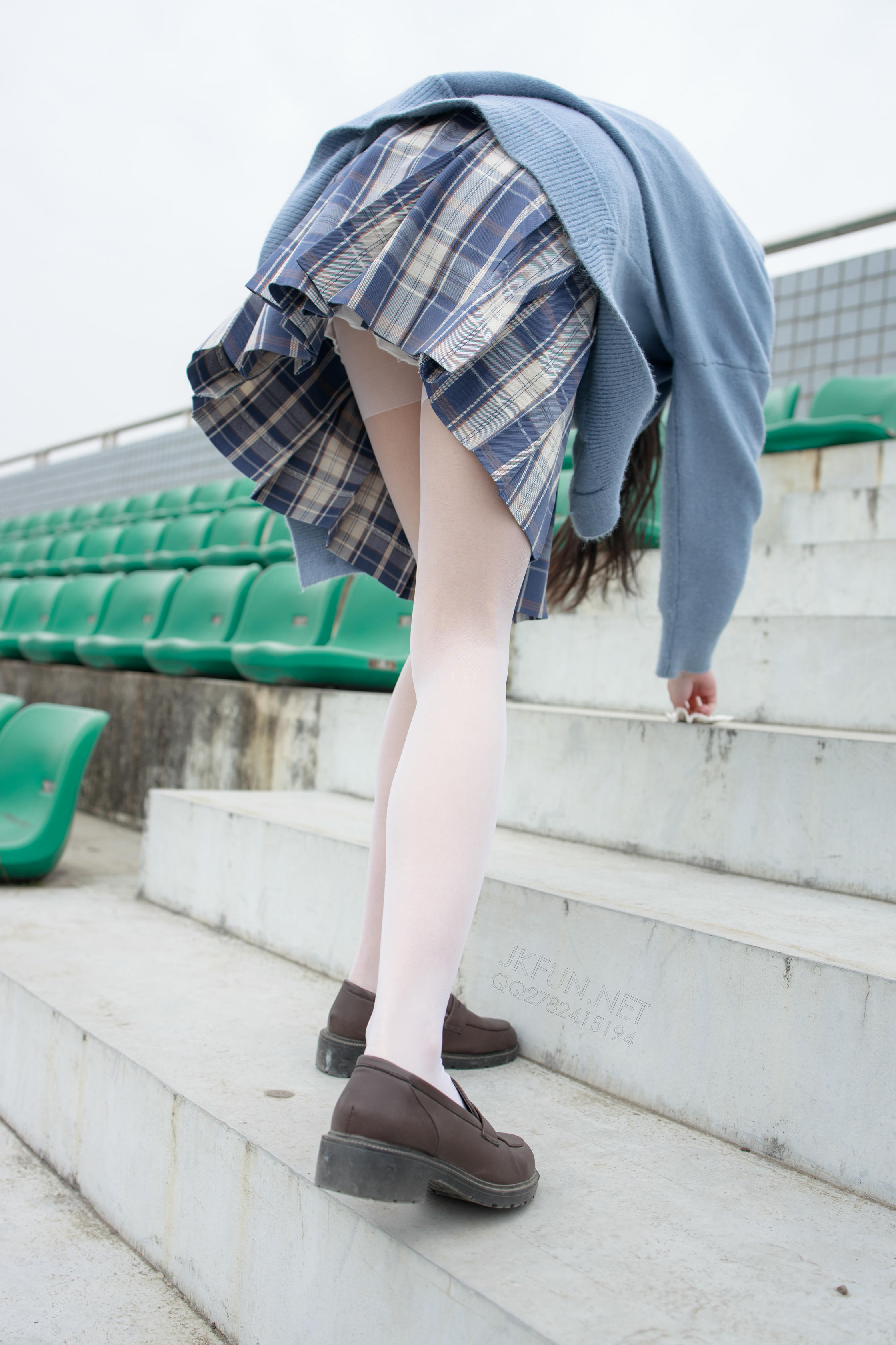 森萝财团 JKFUN-003 甜米 春游 [150P1V-3.81GB]_第4集