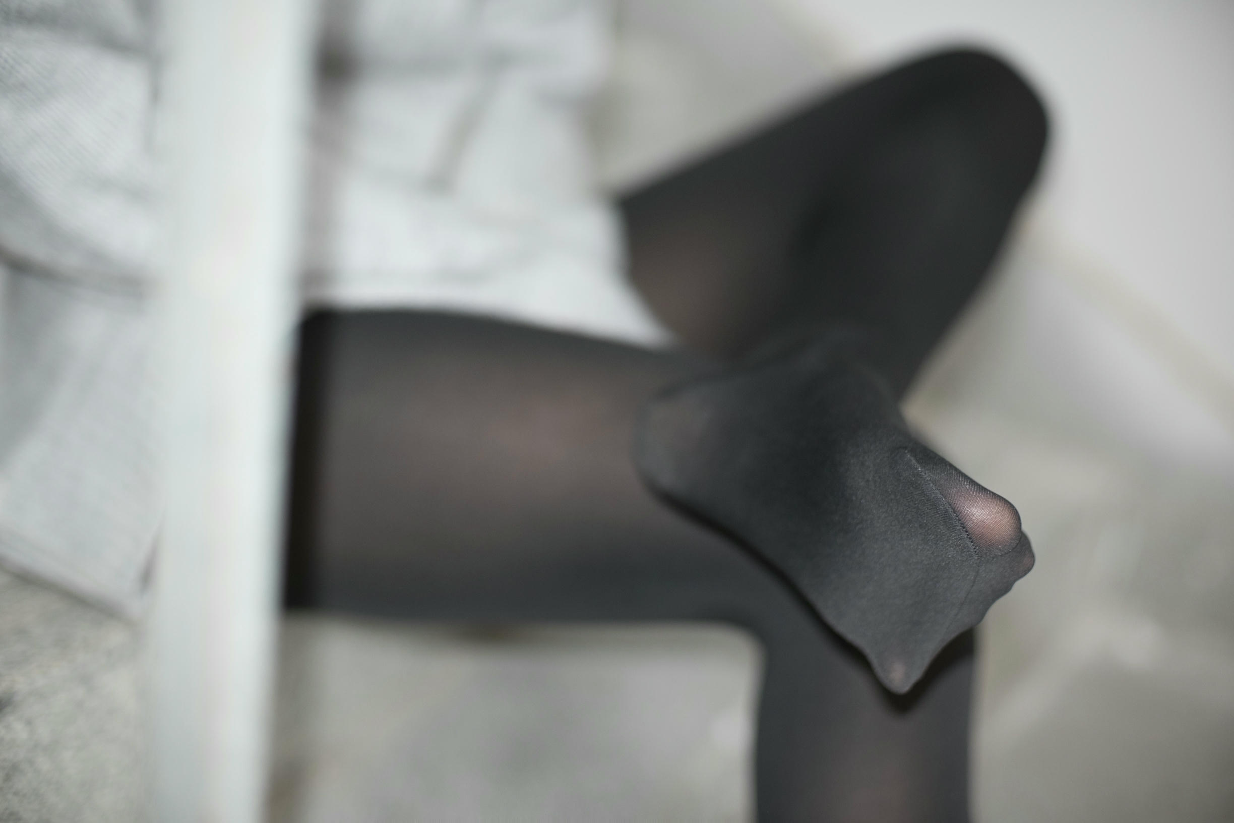 森萝财团 BETA-007 楼梯间的黑丝小妹 [47P-285MB]_第2集