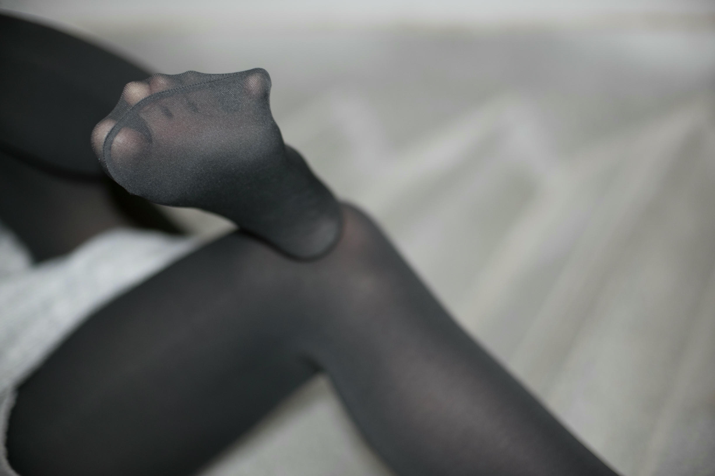 森萝财团 BETA-007 楼梯间的黑丝小妹 [47P-285MB]_第3集
