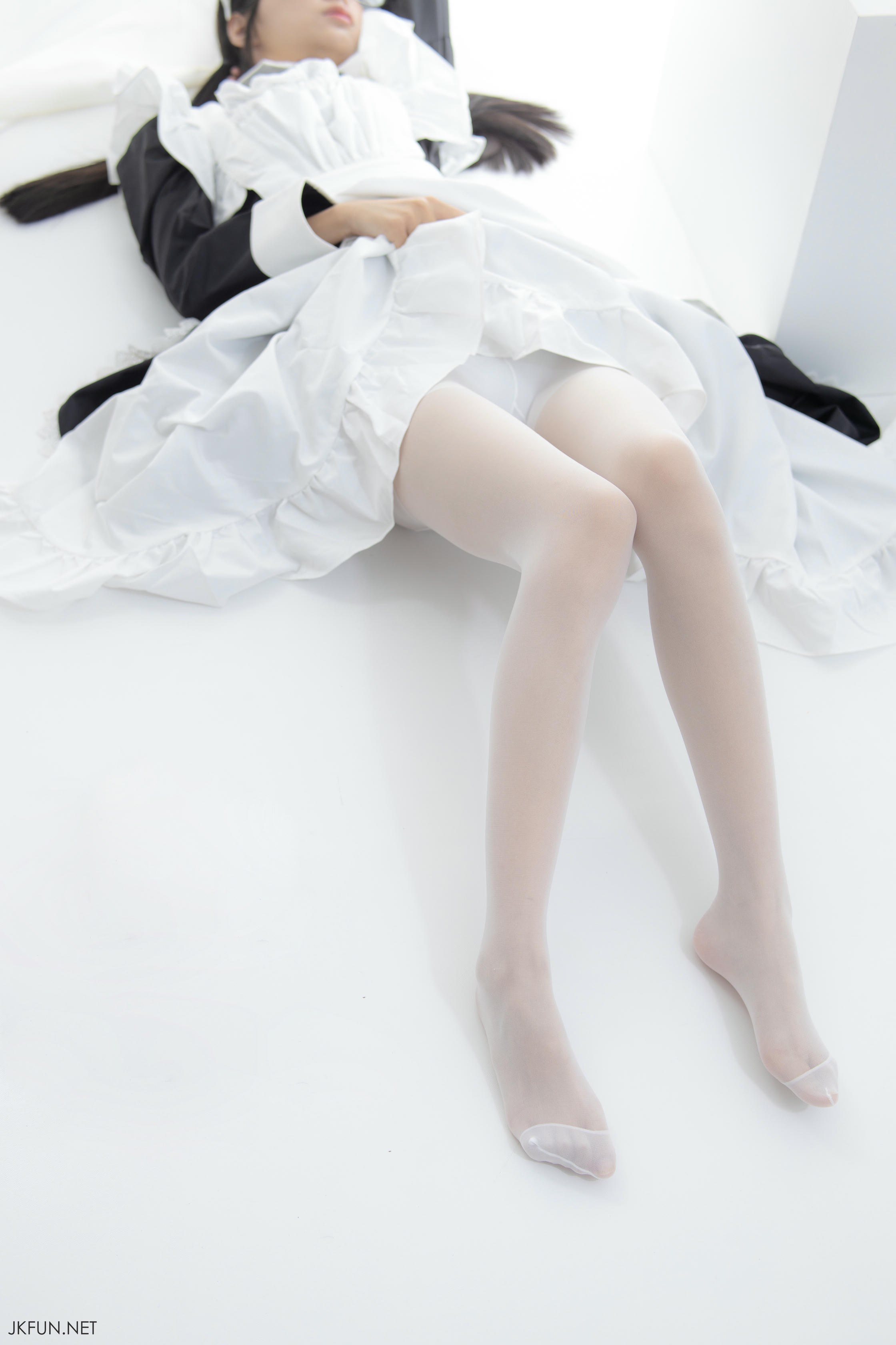 森萝财团 JKFUN-017 小梓 15D超薄白丝 [127P+1V／2.32G]_第3集