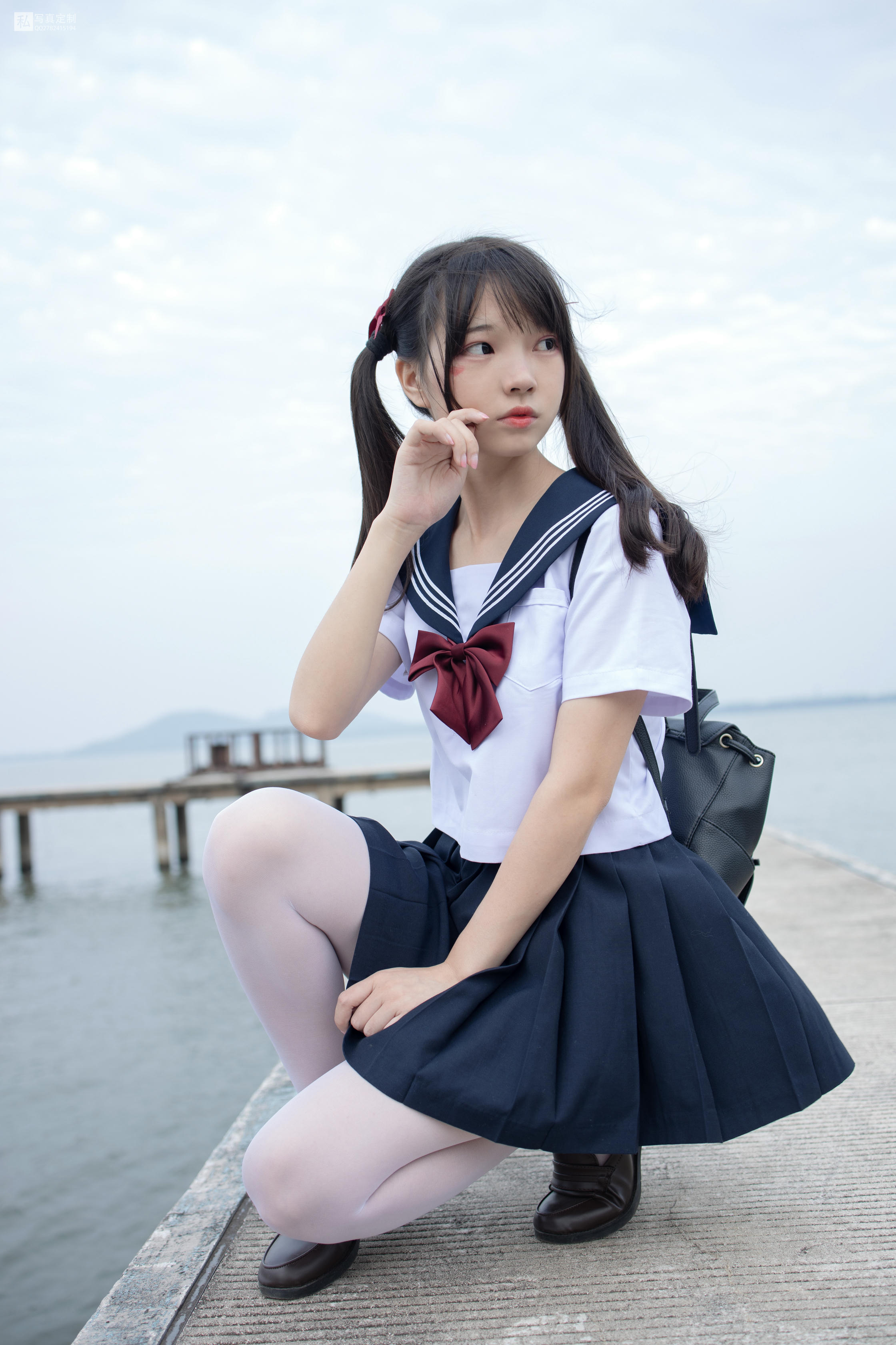森萝财团 JKFUN-028 默陌 15D白丝 抑郁湖边与绝望天台 [58P／2V3.39G]_第1集
