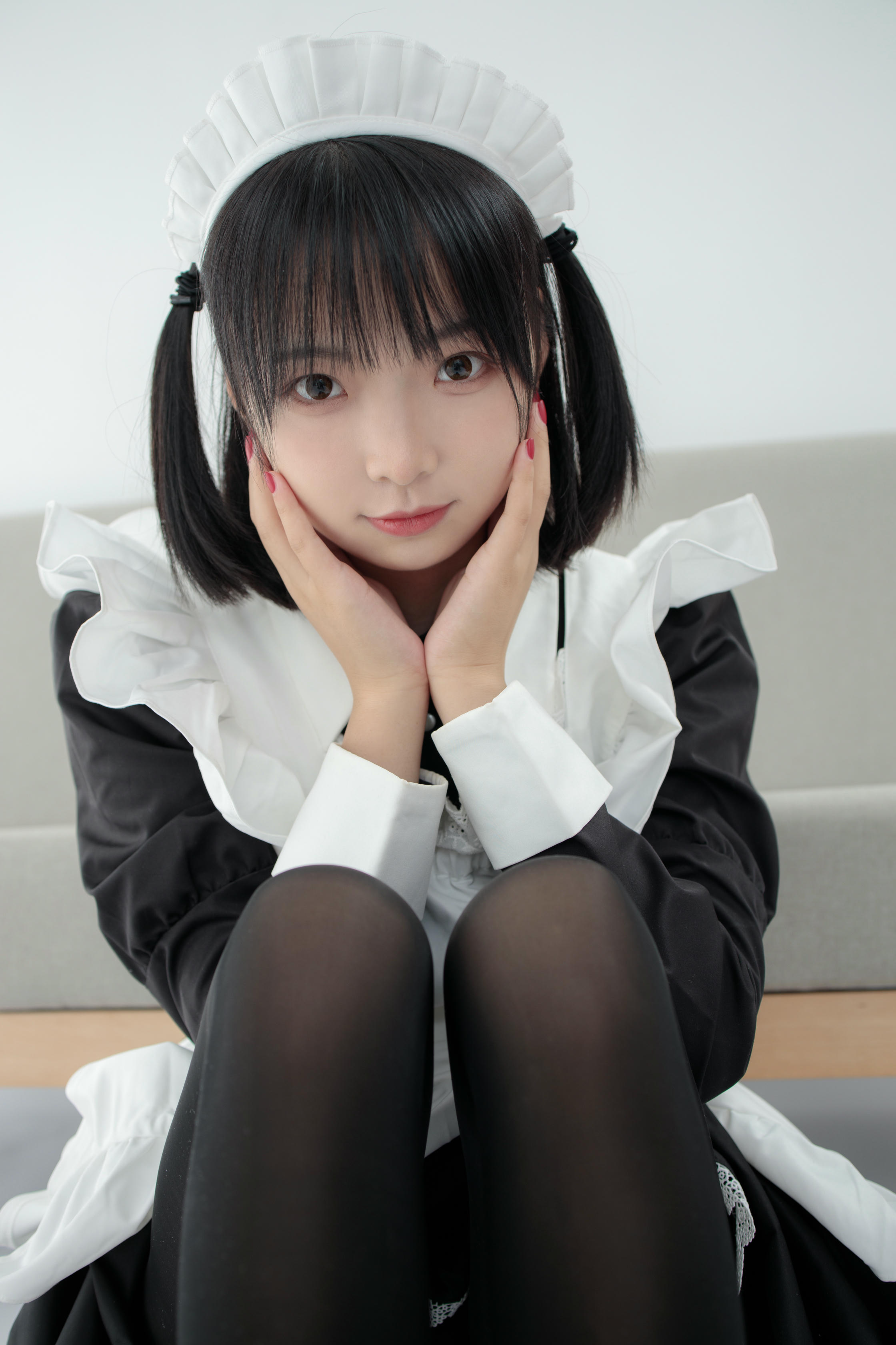 森萝财团 JKFUN-029 卉子 80D黑丝 踩物女仆 [67P+1V／3.16G]_第3集