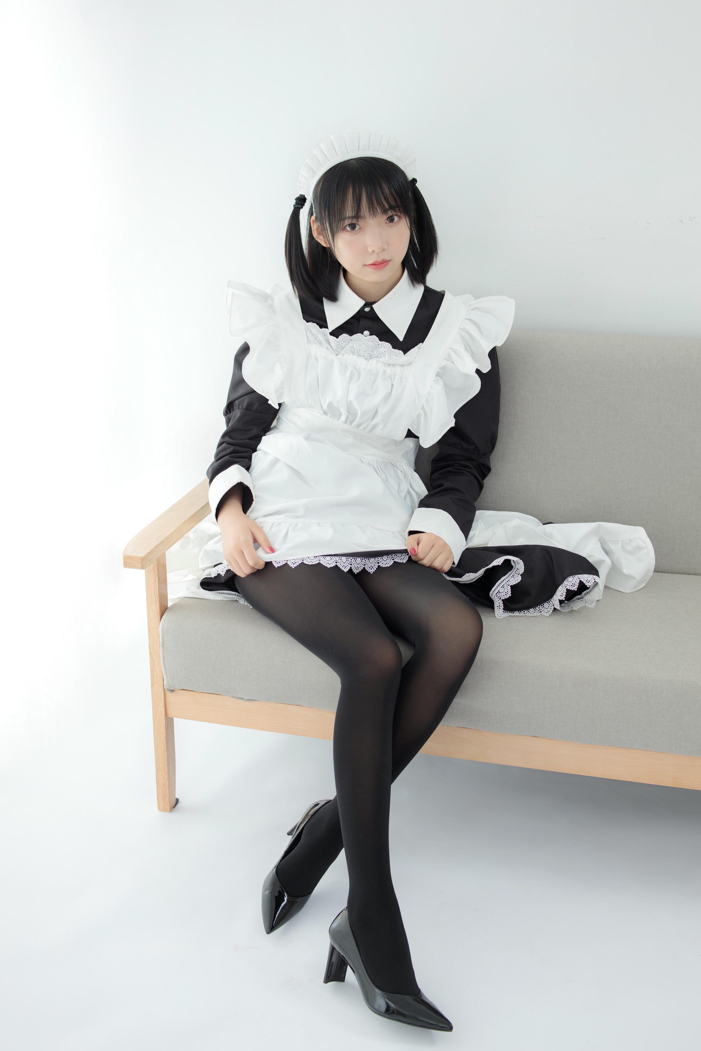 森萝财团 JKFUN-029 卉子 80D黑丝 踩物女仆 [67P+1V／3.16G]_第4集