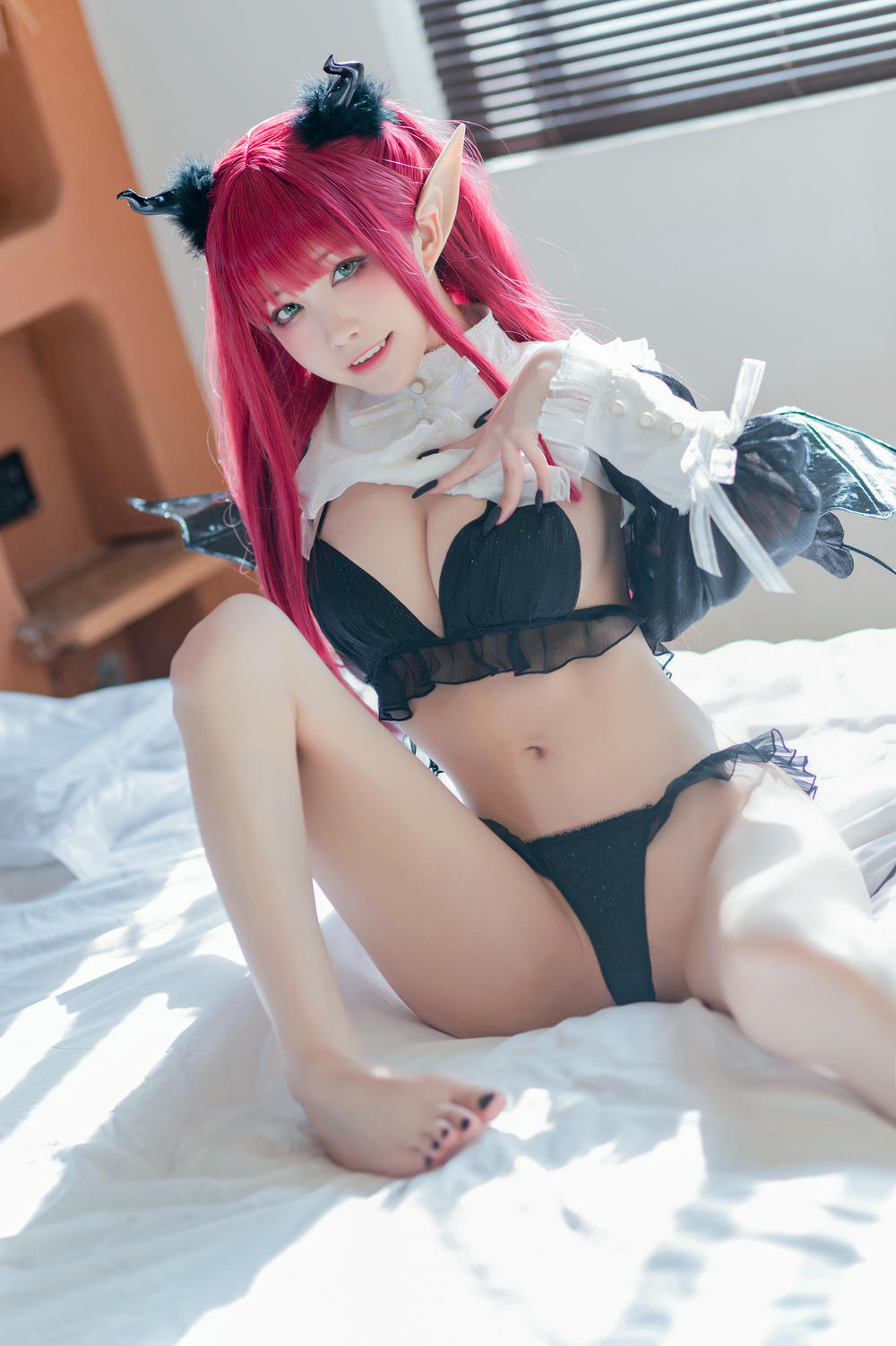 水淼 NO.122 更衣人偶坠入爱河 利兹 [109P-127MB]_第4集