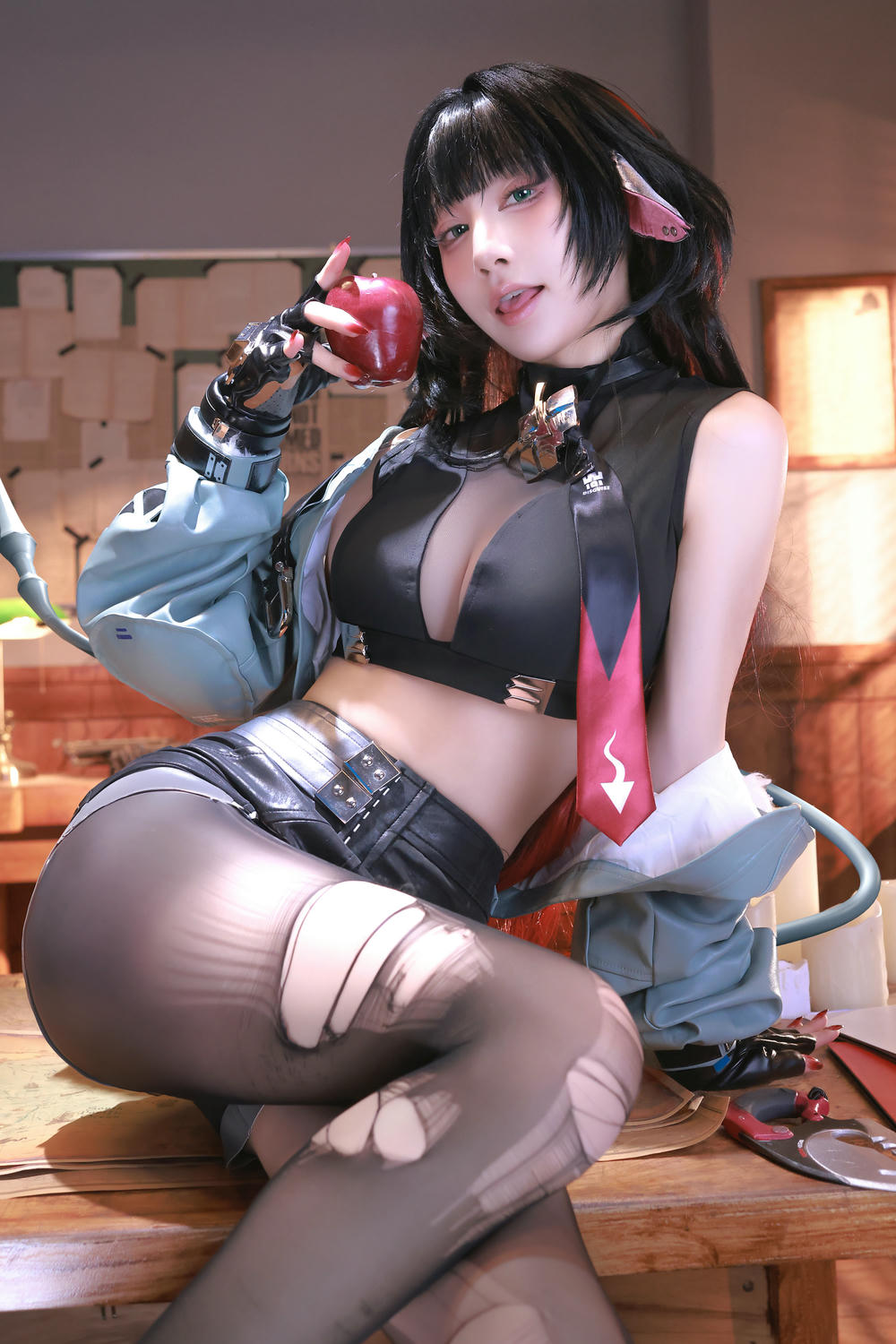 水淼Aqua NO.220 24年11月fantia订阅 简 · 杜 [91P 145MB]_第1集