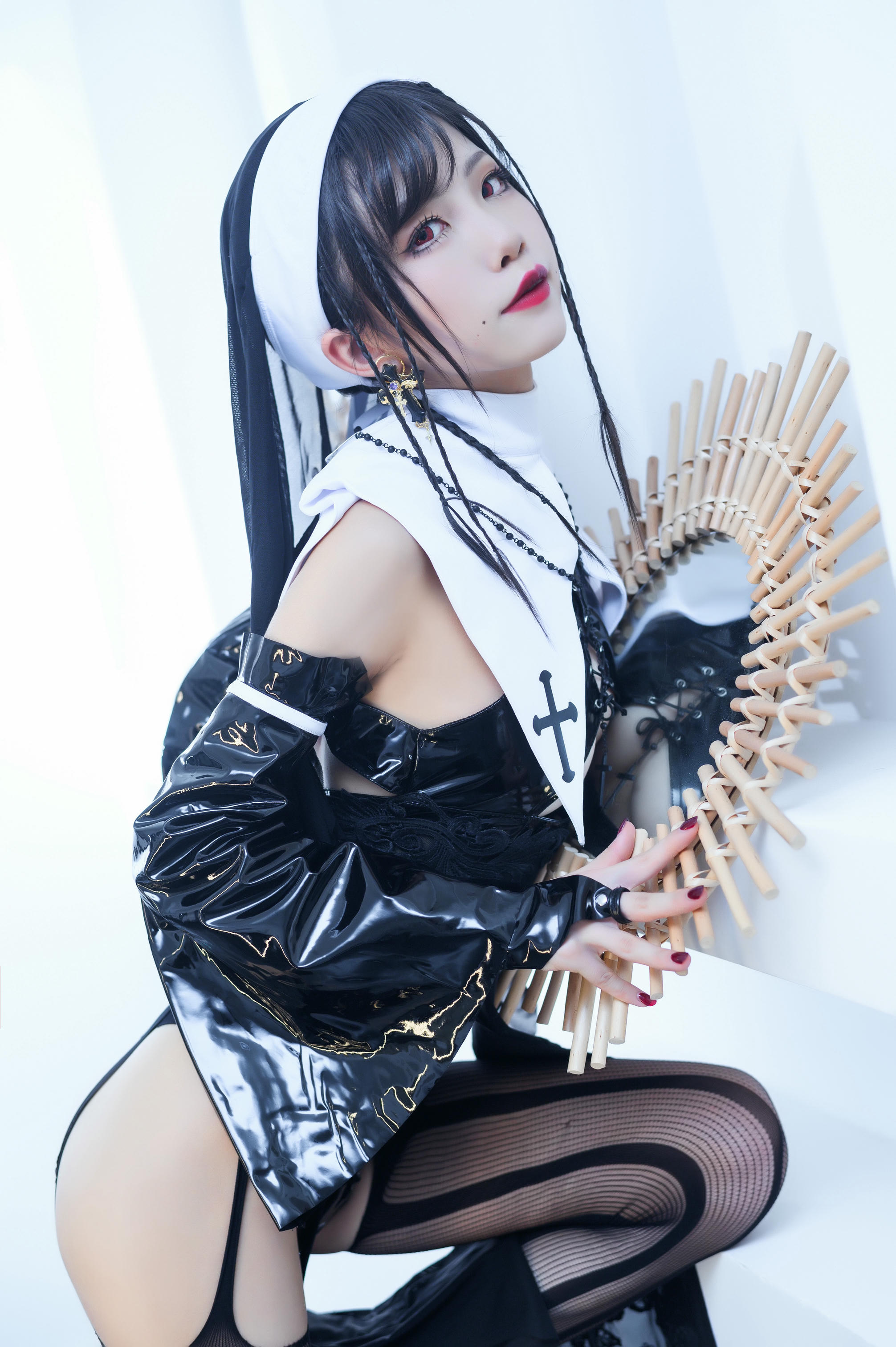 水淼 NO.051 修女 [42P-159MB]_第2集