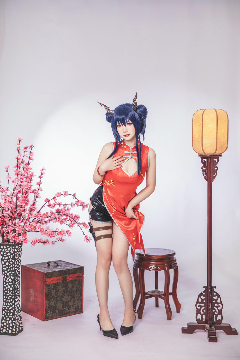 雪晴Astra NO.047 明日方舟 陈 旗袍 [17P-56MB]_第1集