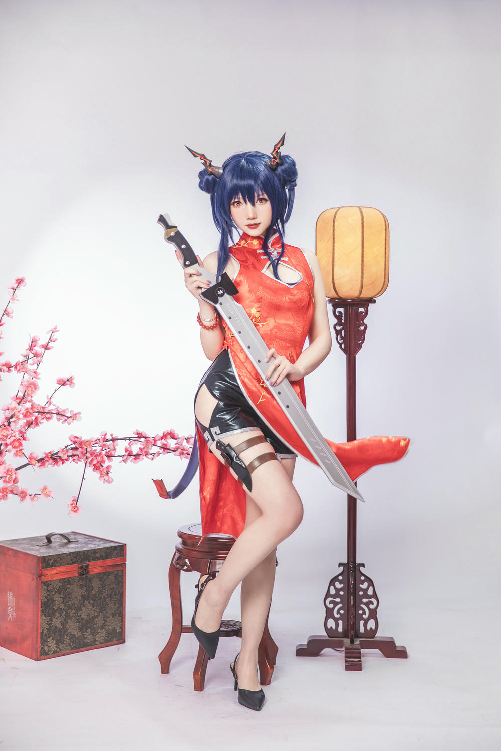 雪晴Astra NO.047 明日方舟 陈 旗袍 [17P-56MB]_第1集